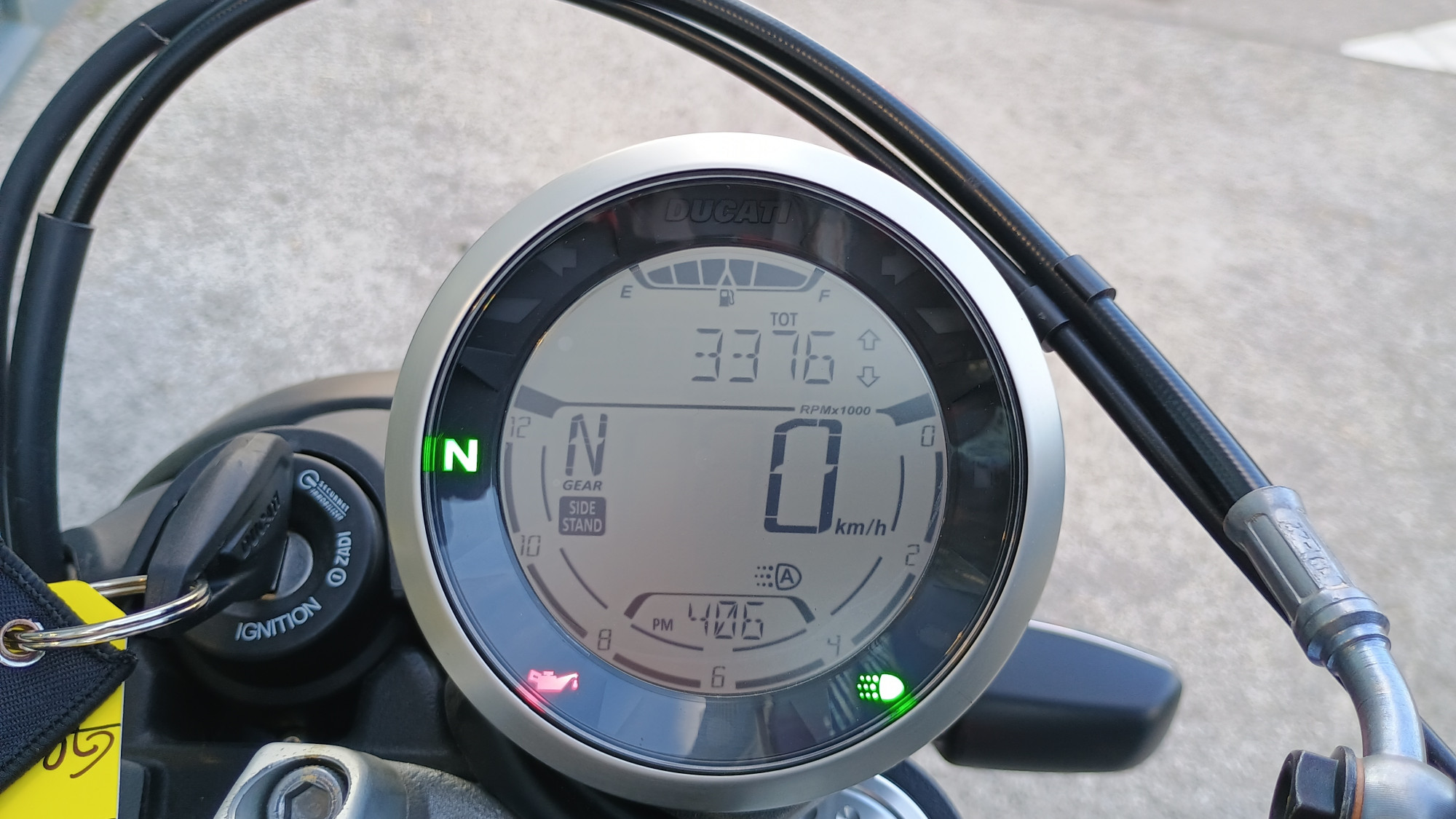 DUCATI SCRAMBLER 800 FLAT TRACK PRO