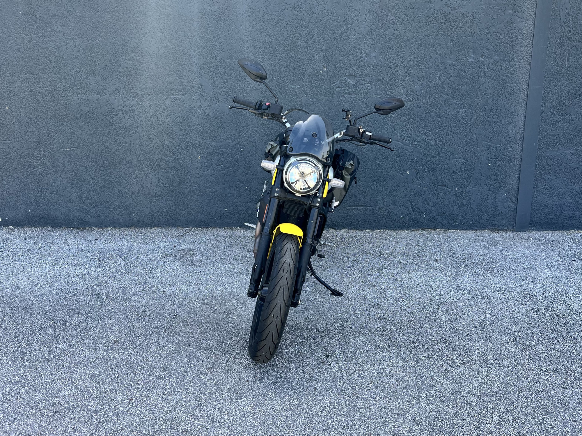 DUCATI SCRAMBLER