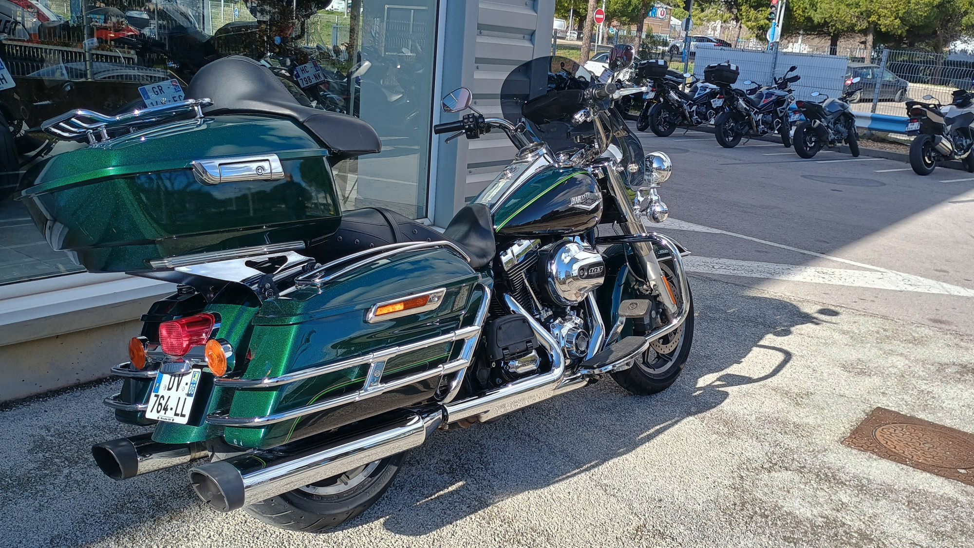 HARLEY-DAVIDSON TOURING ROAD KING 1690