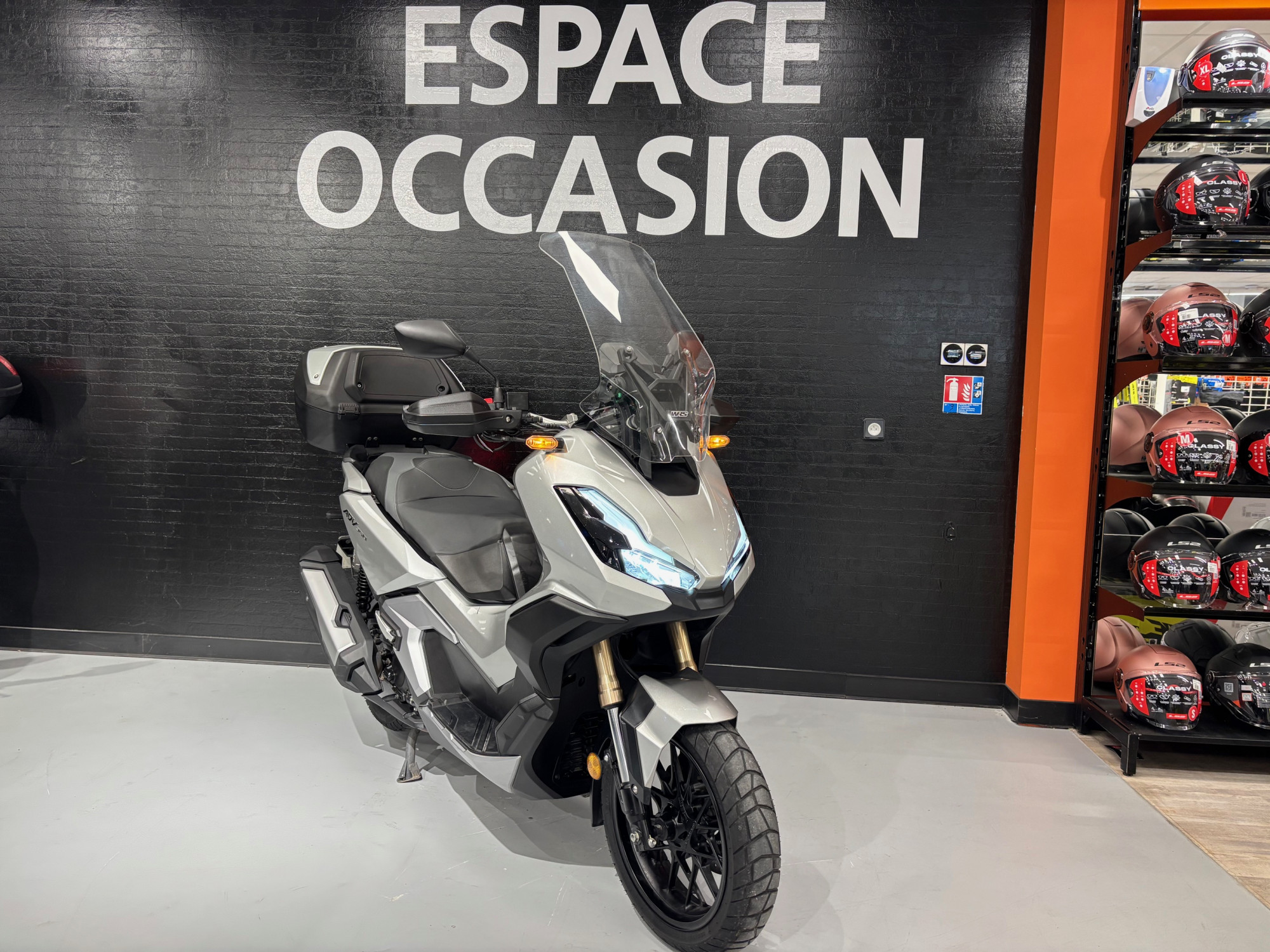 HONDA ADV 350
