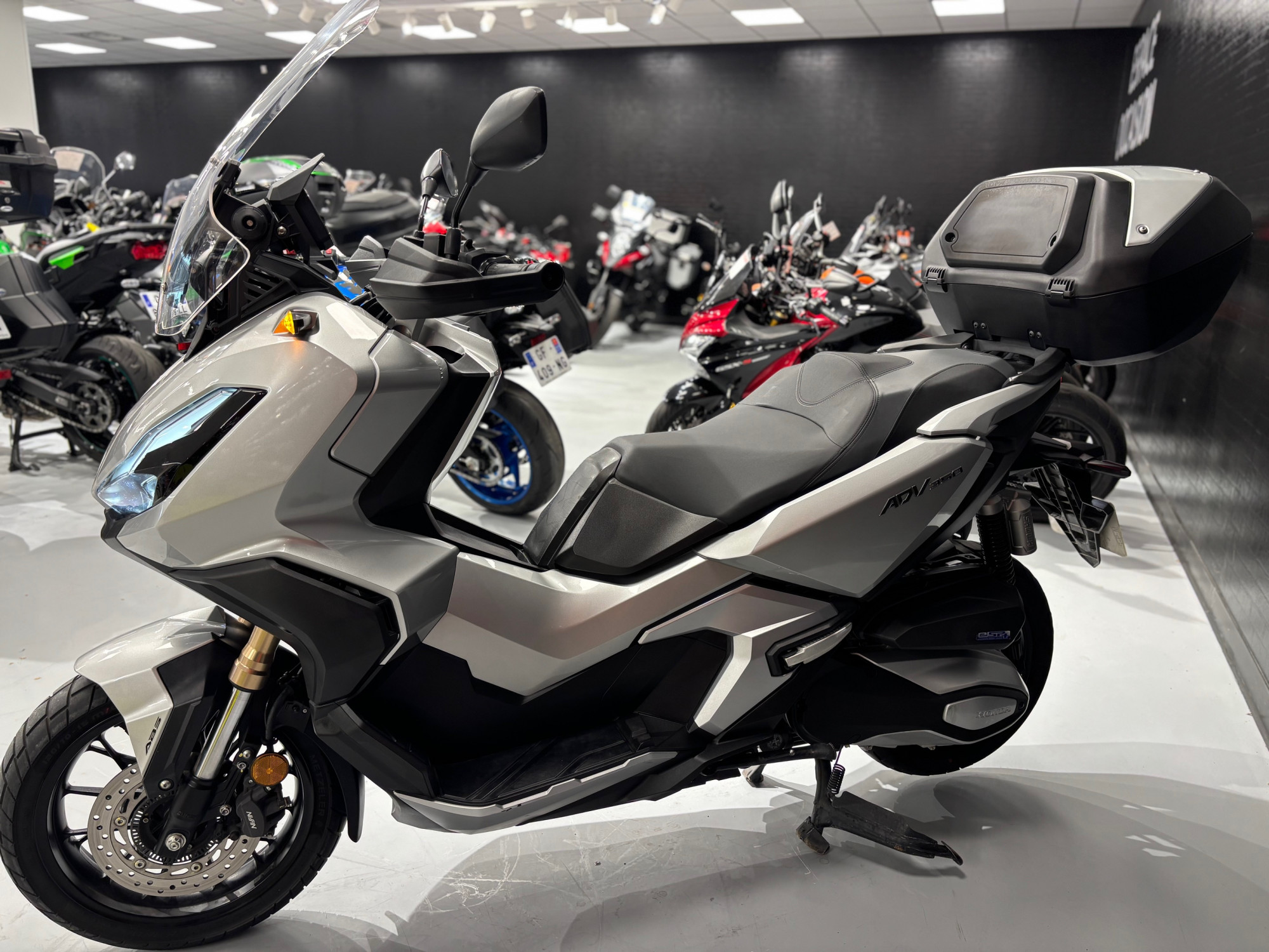 HONDA ADV 350