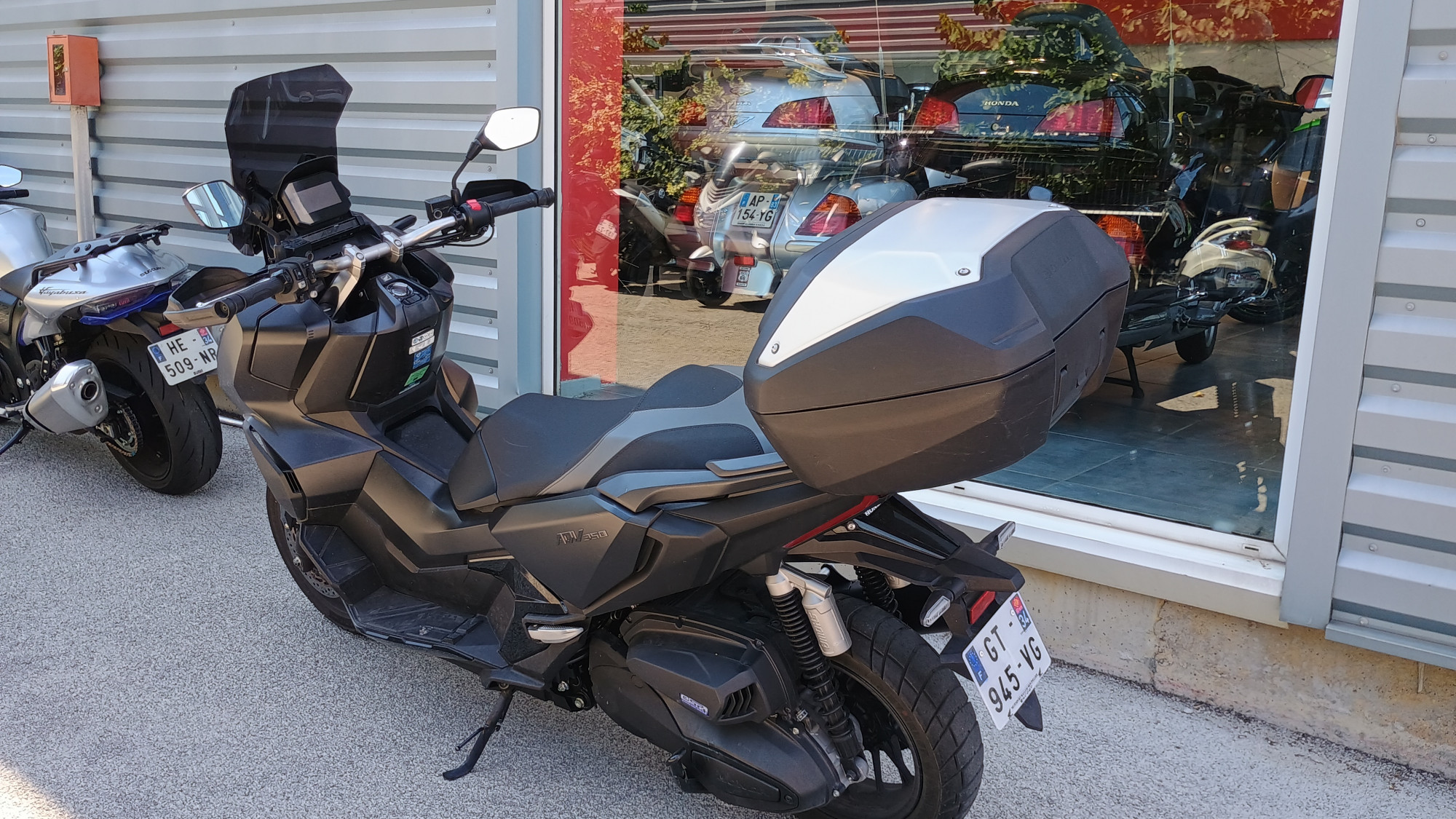 HONDA ADV 350