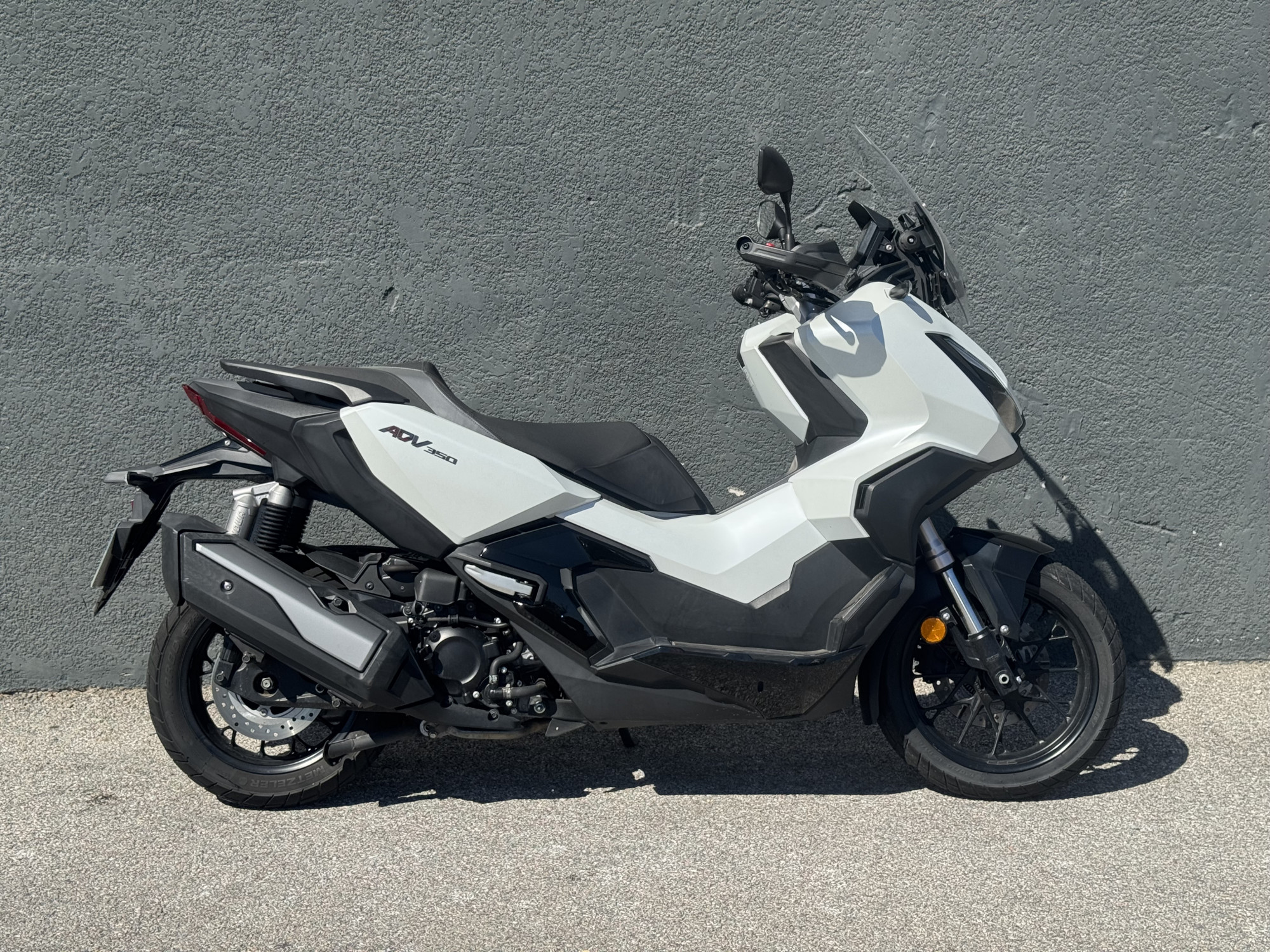 HONDA ADV 350