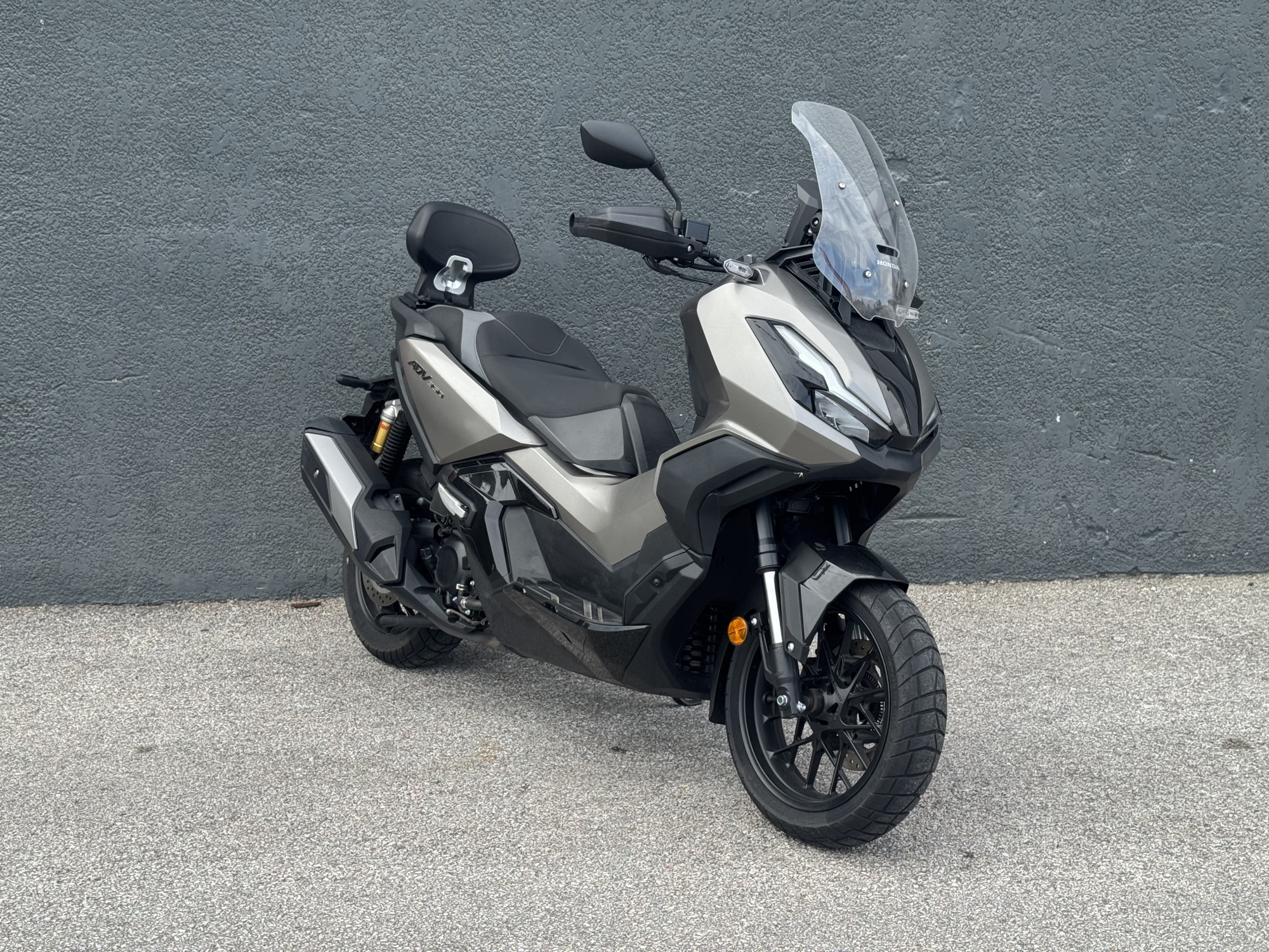 HONDA ADV 350
