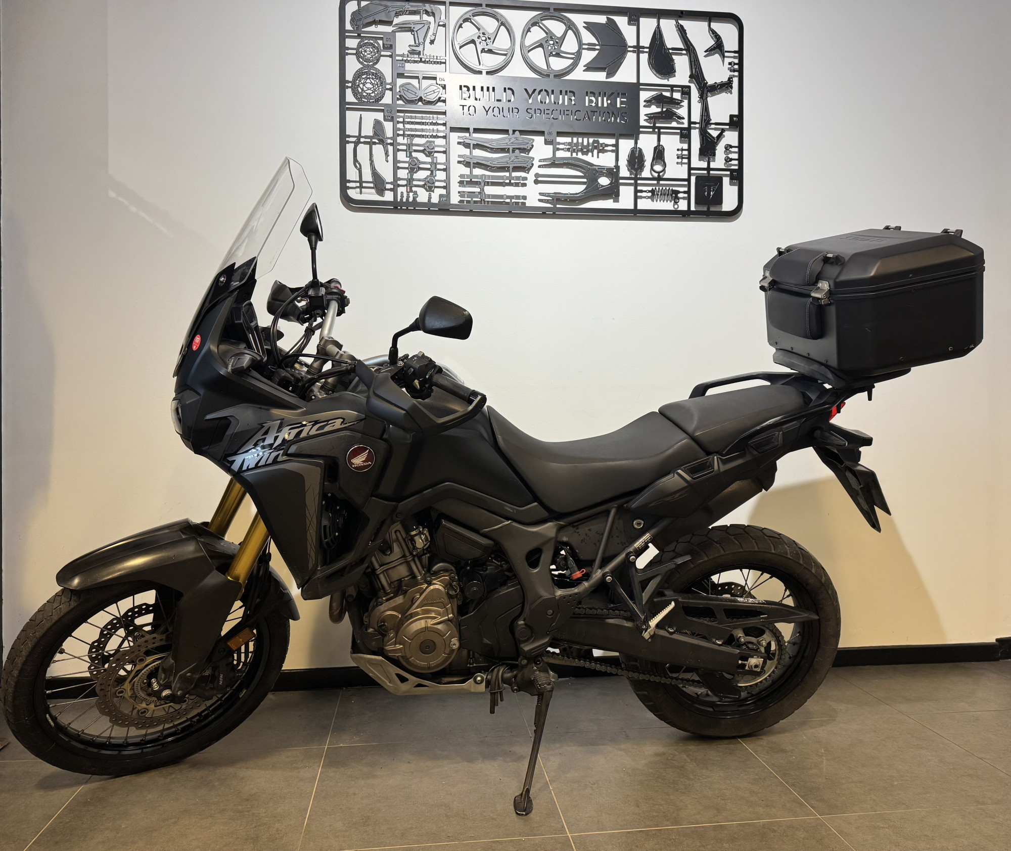 HONDA AFRICA TWIN CRF1000D DCT