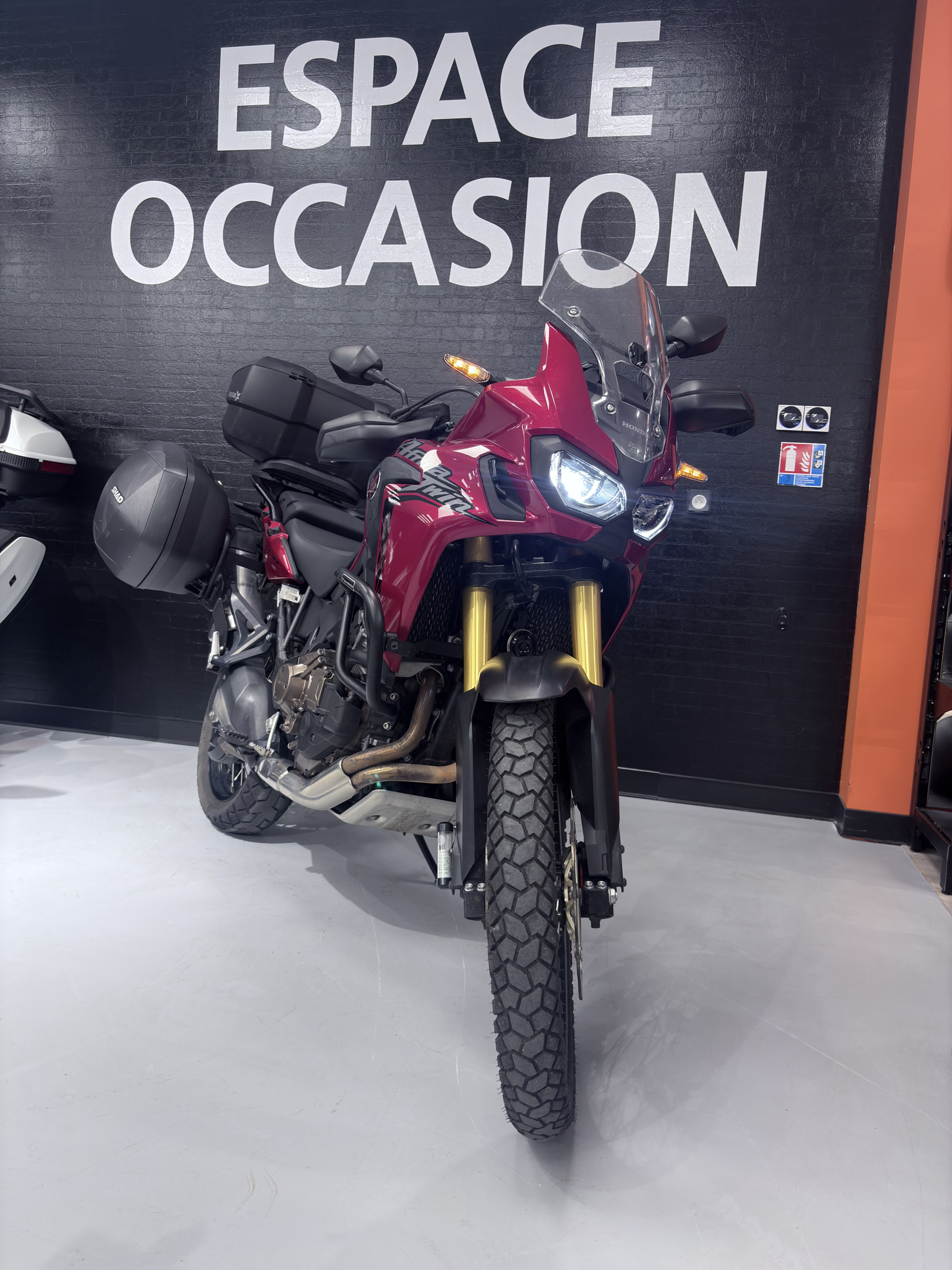HONDA AFRICA TWIN CRF1000D DCT