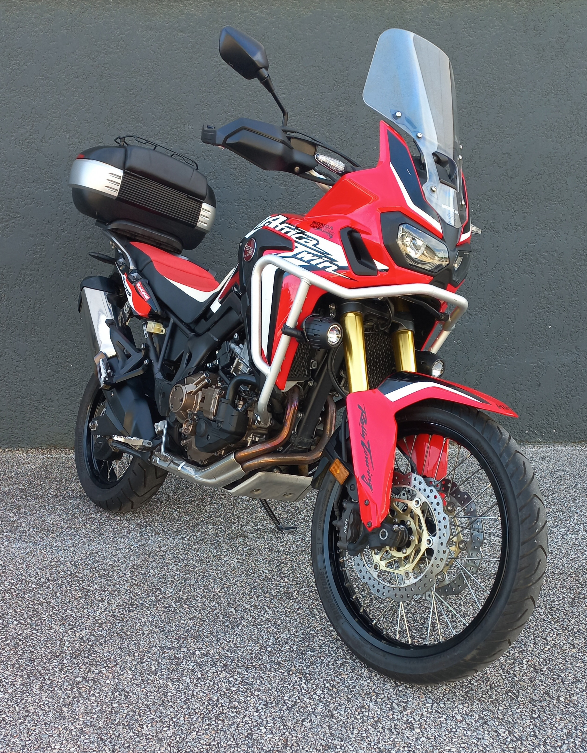 HONDA AFRICA TWIN CRF1000D DCT