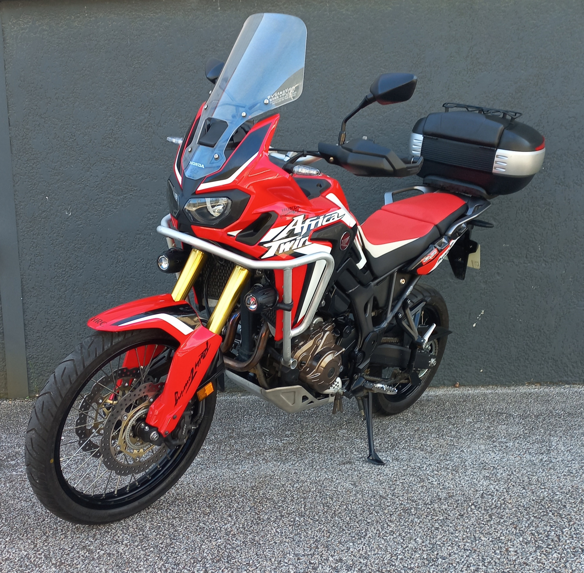 HONDA AFRICA TWIN CRF1000D DCT