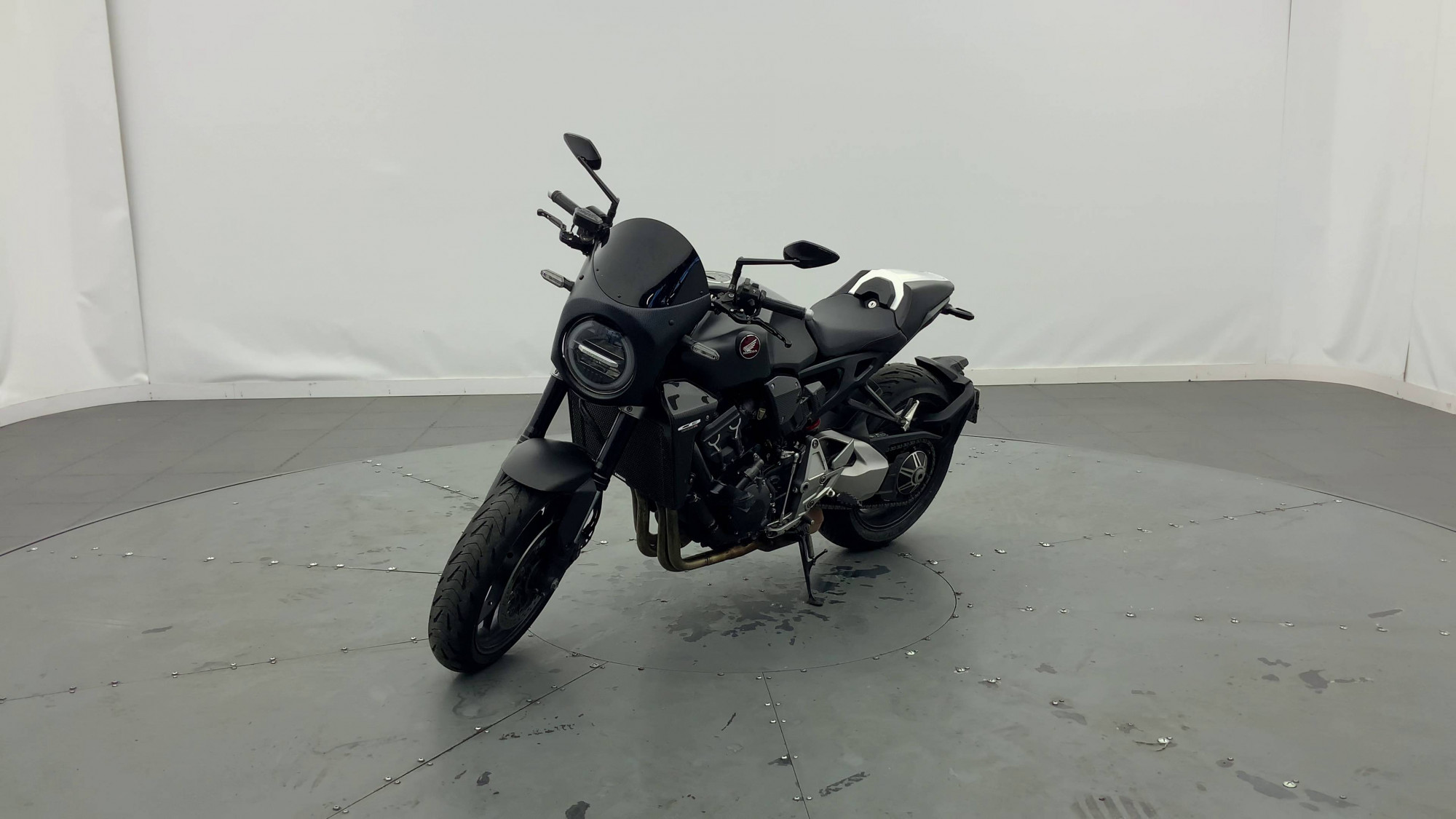 HONDA CB 1000 R