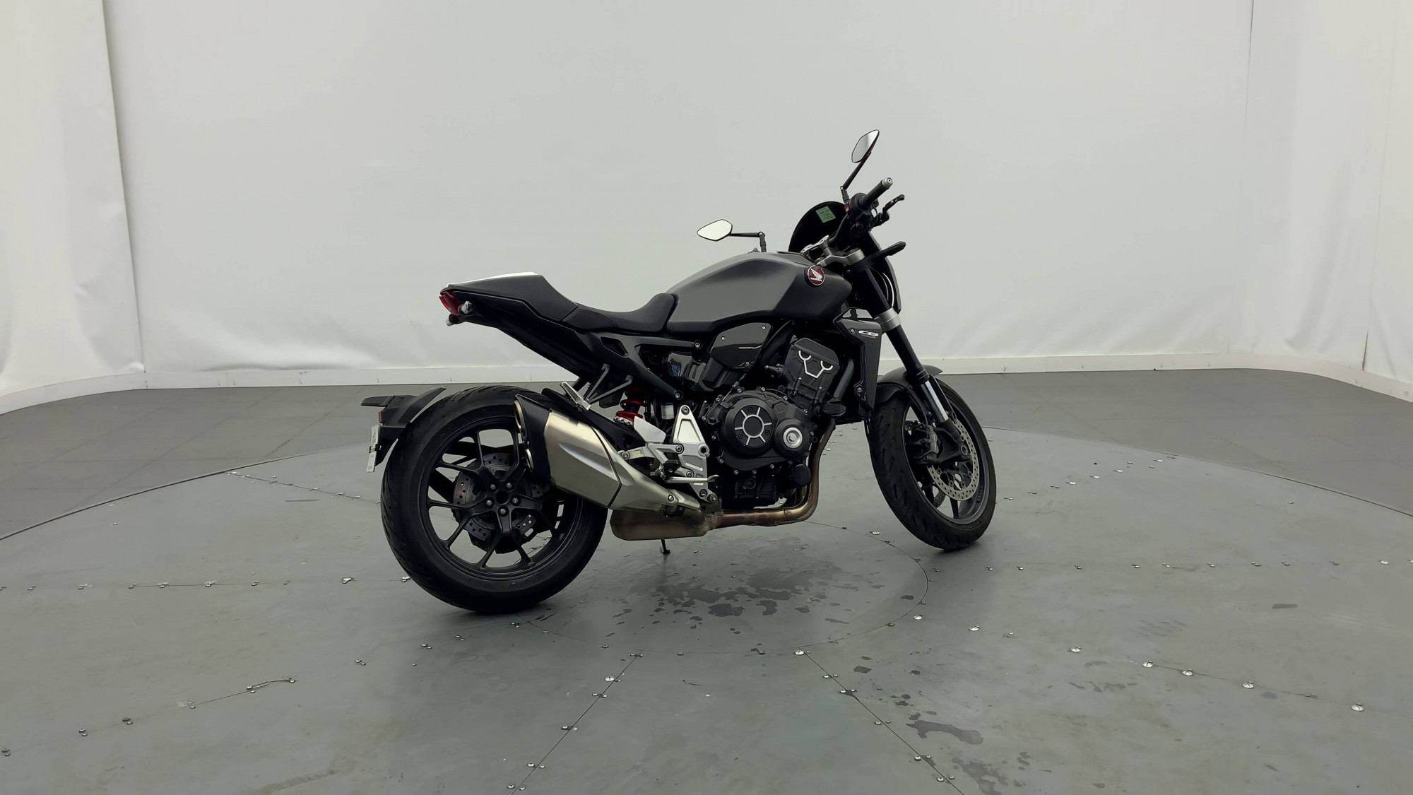 HONDA CB 1000 R