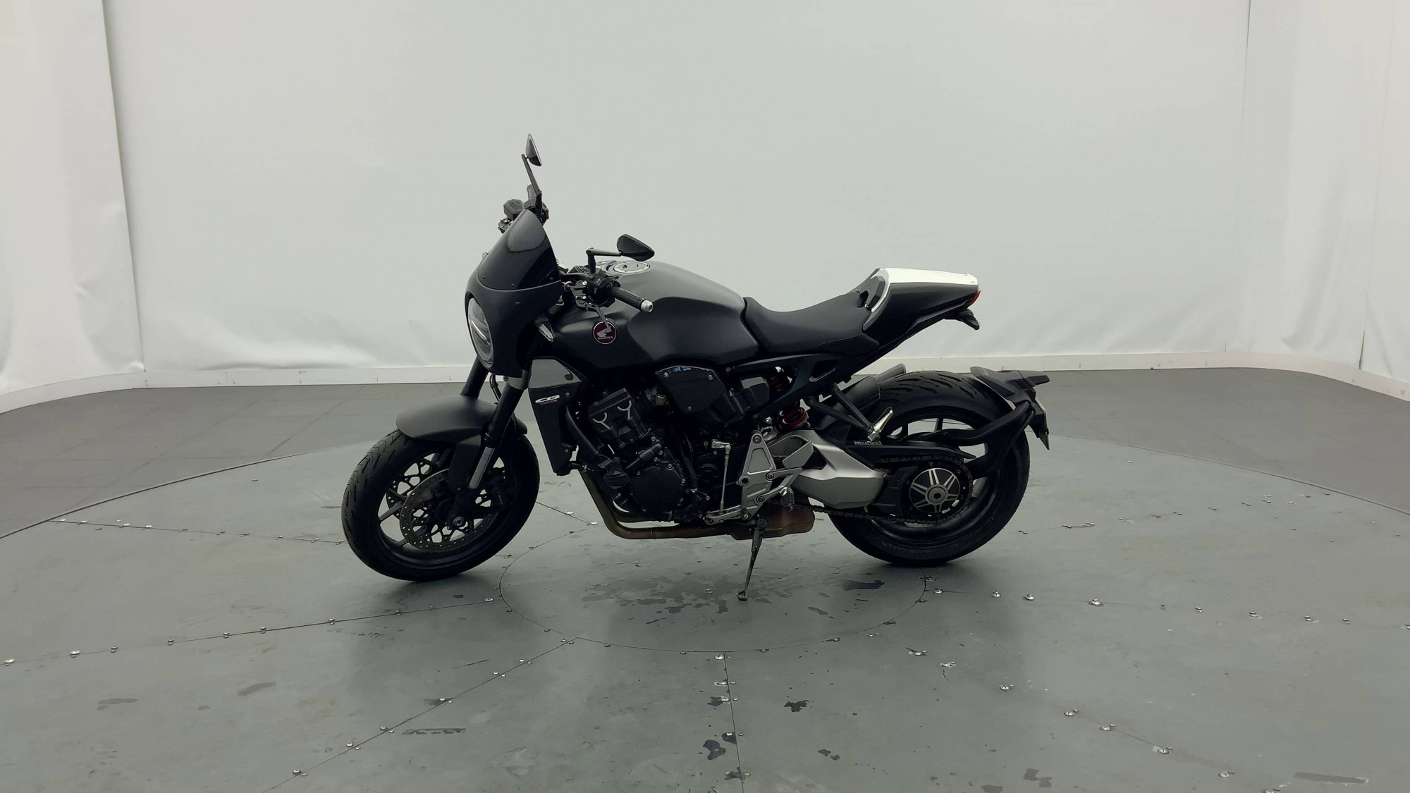 HONDA CB 1000 R