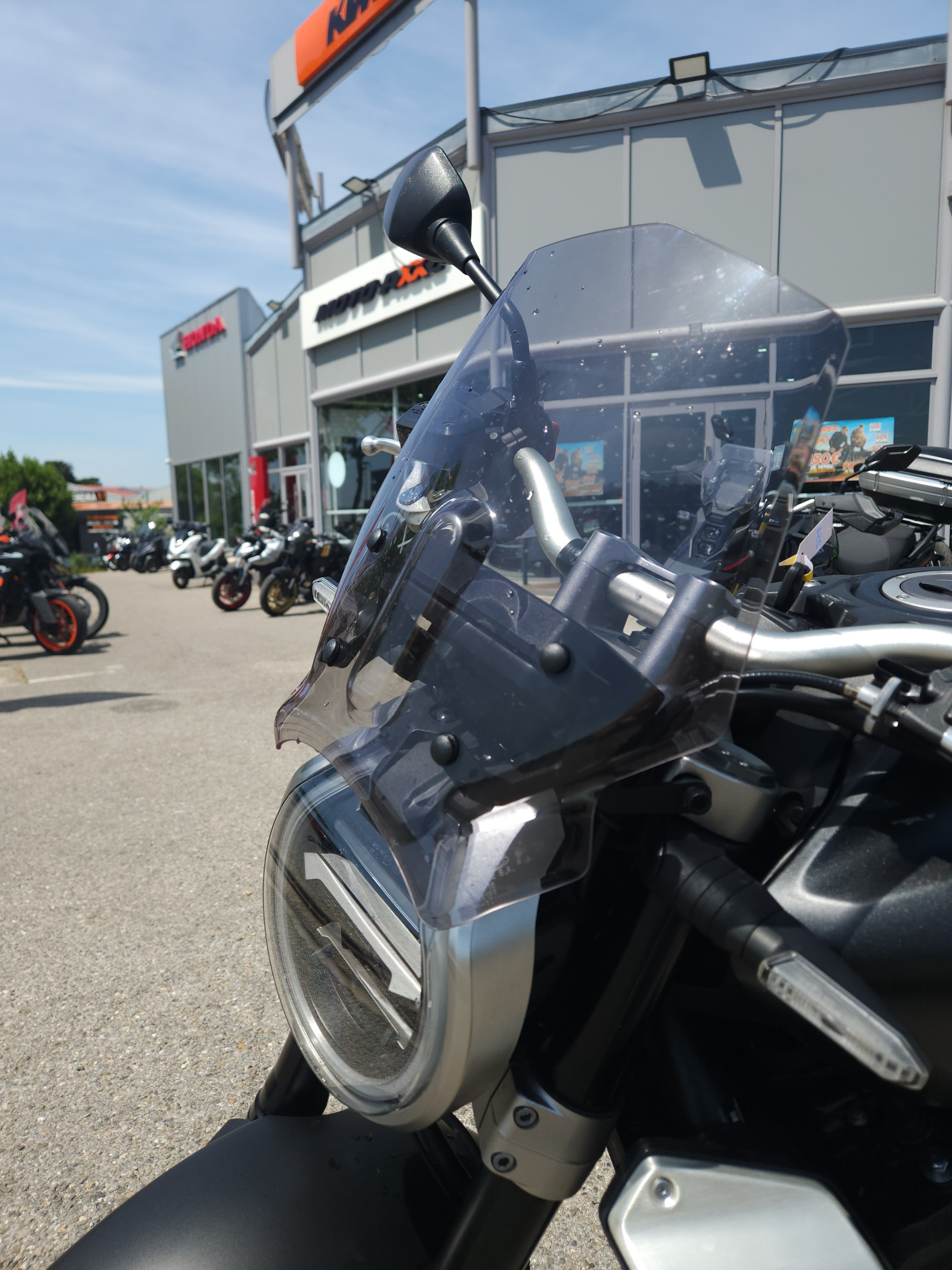 HONDA CB 1000 R