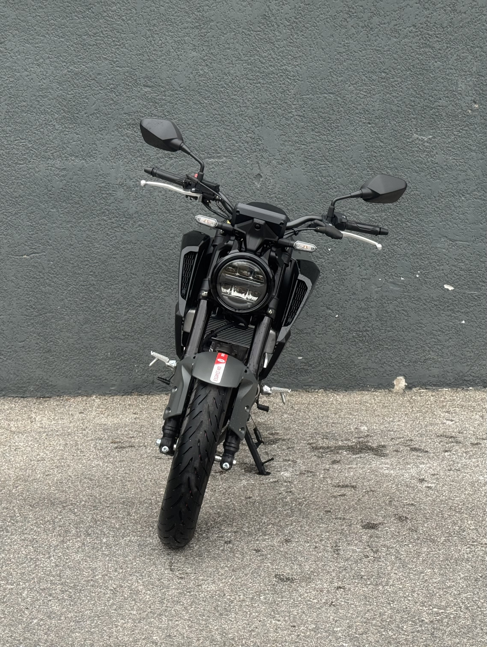 HONDA CB 125  R
