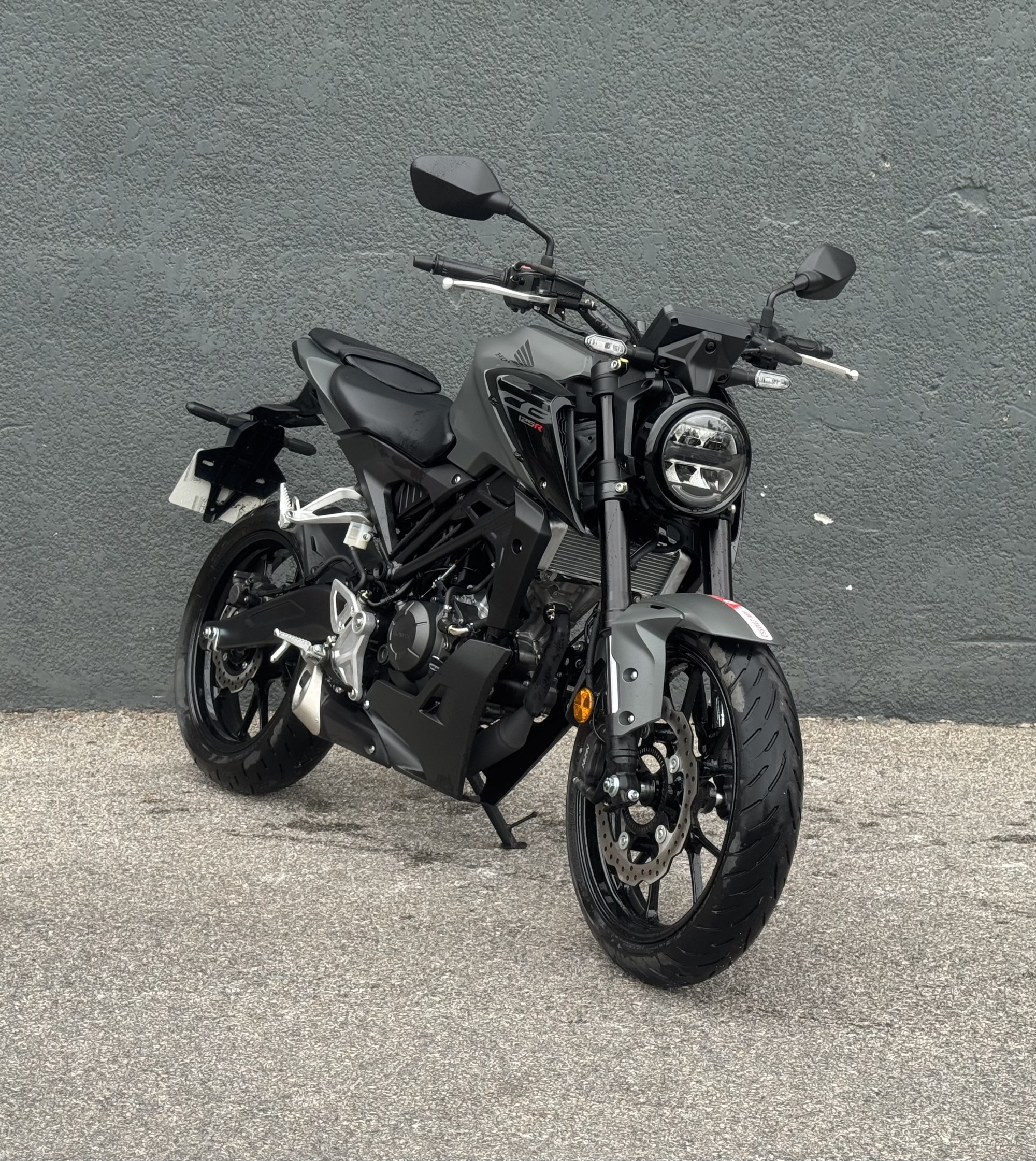 HONDA CB 125  R
