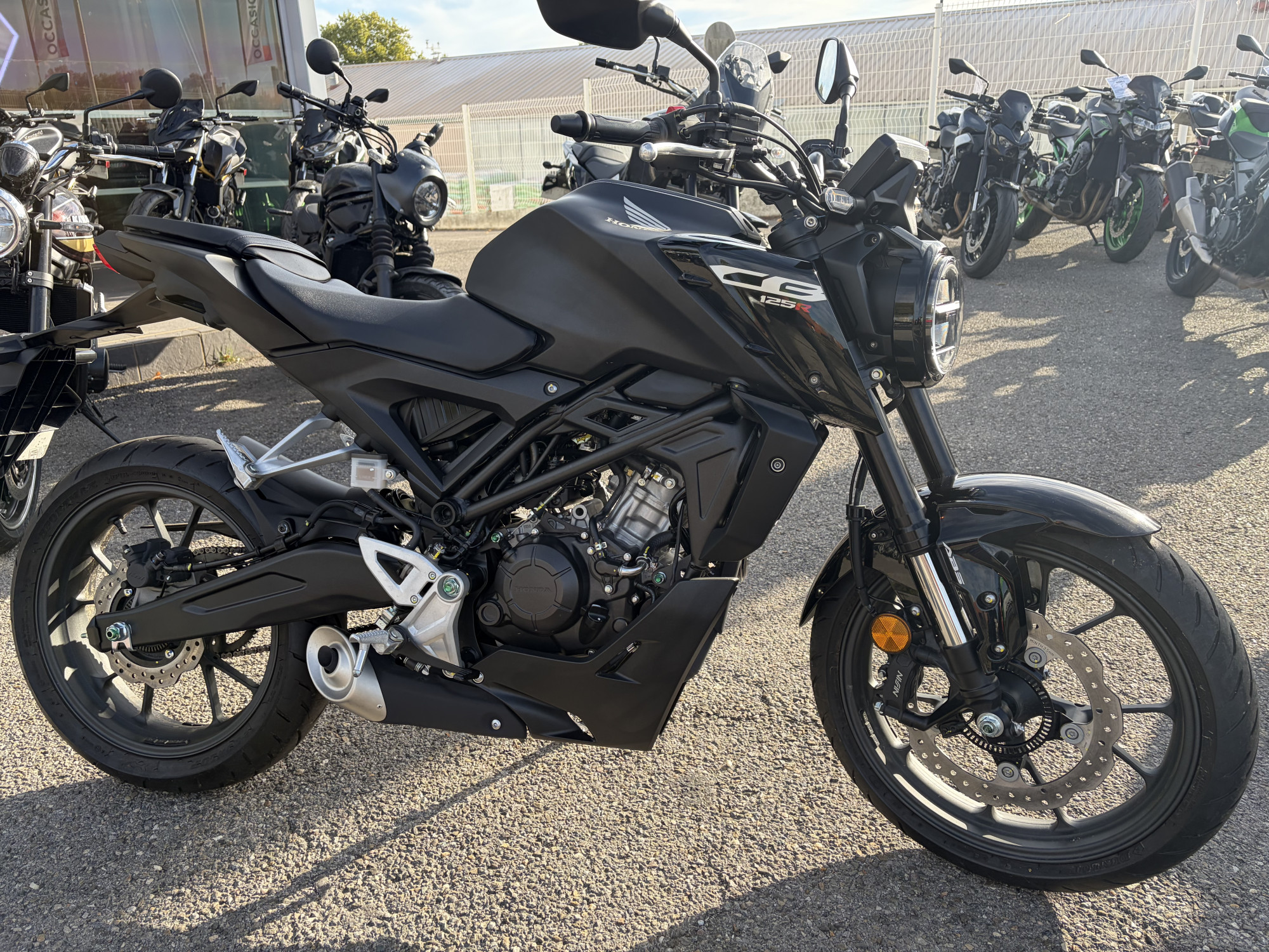 HONDA CB 125  R