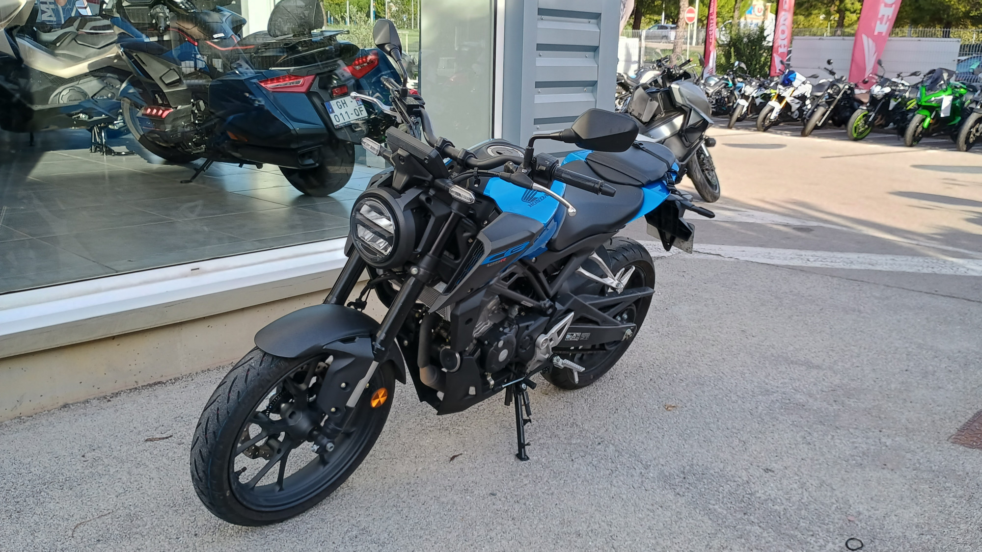 HONDA CB 125  R