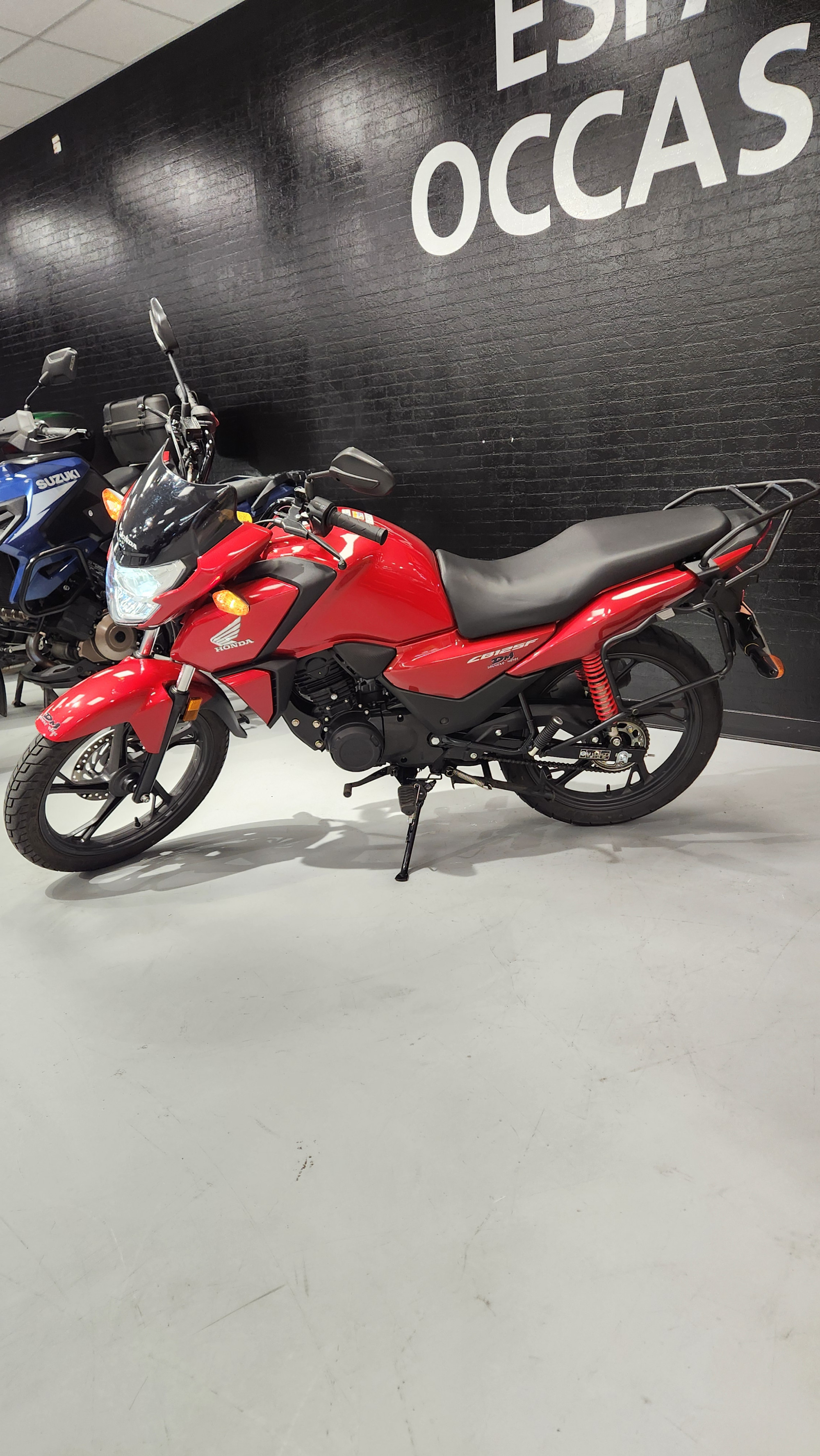 HONDA CB 125 F