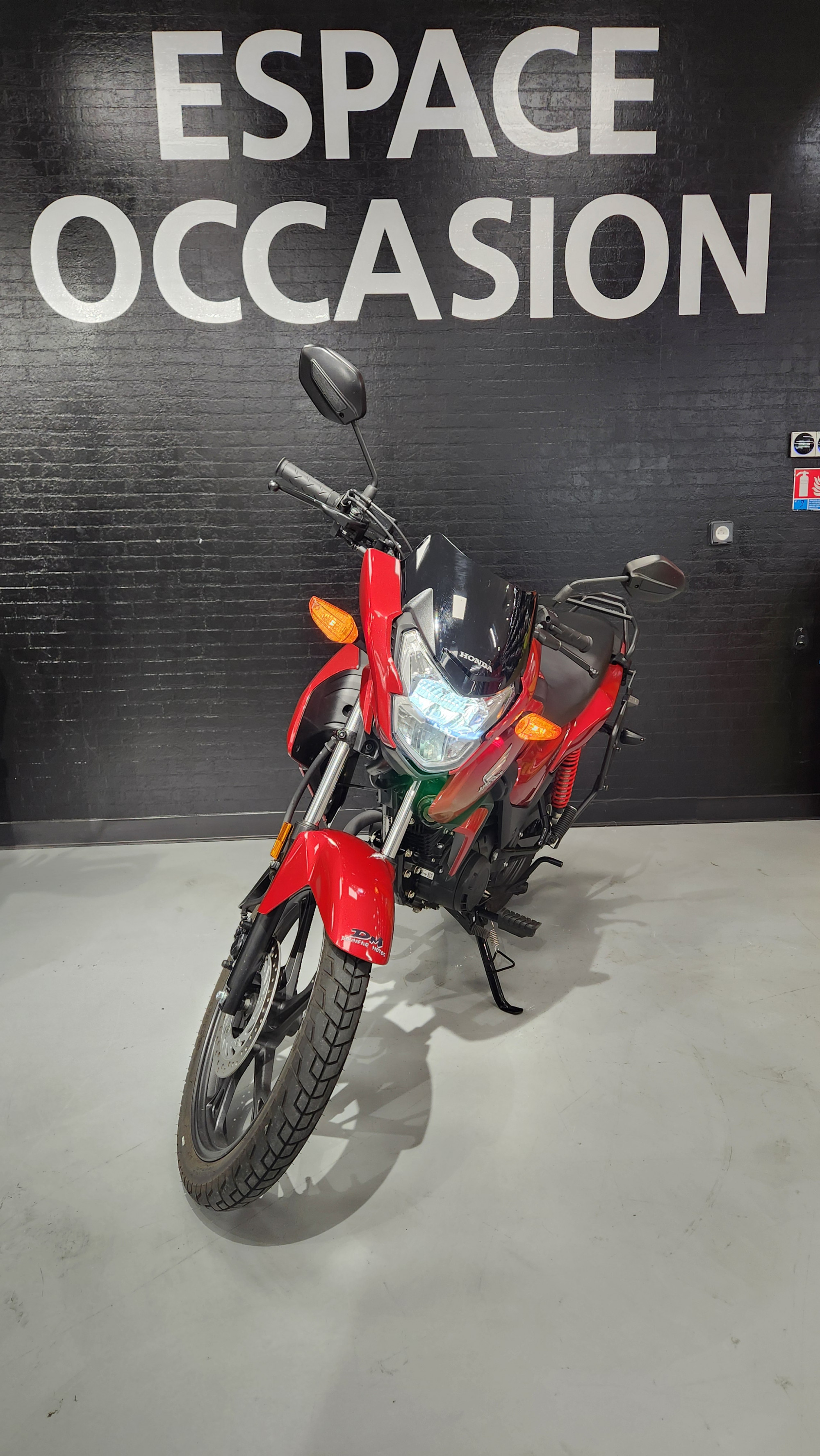 HONDA CB 125 F