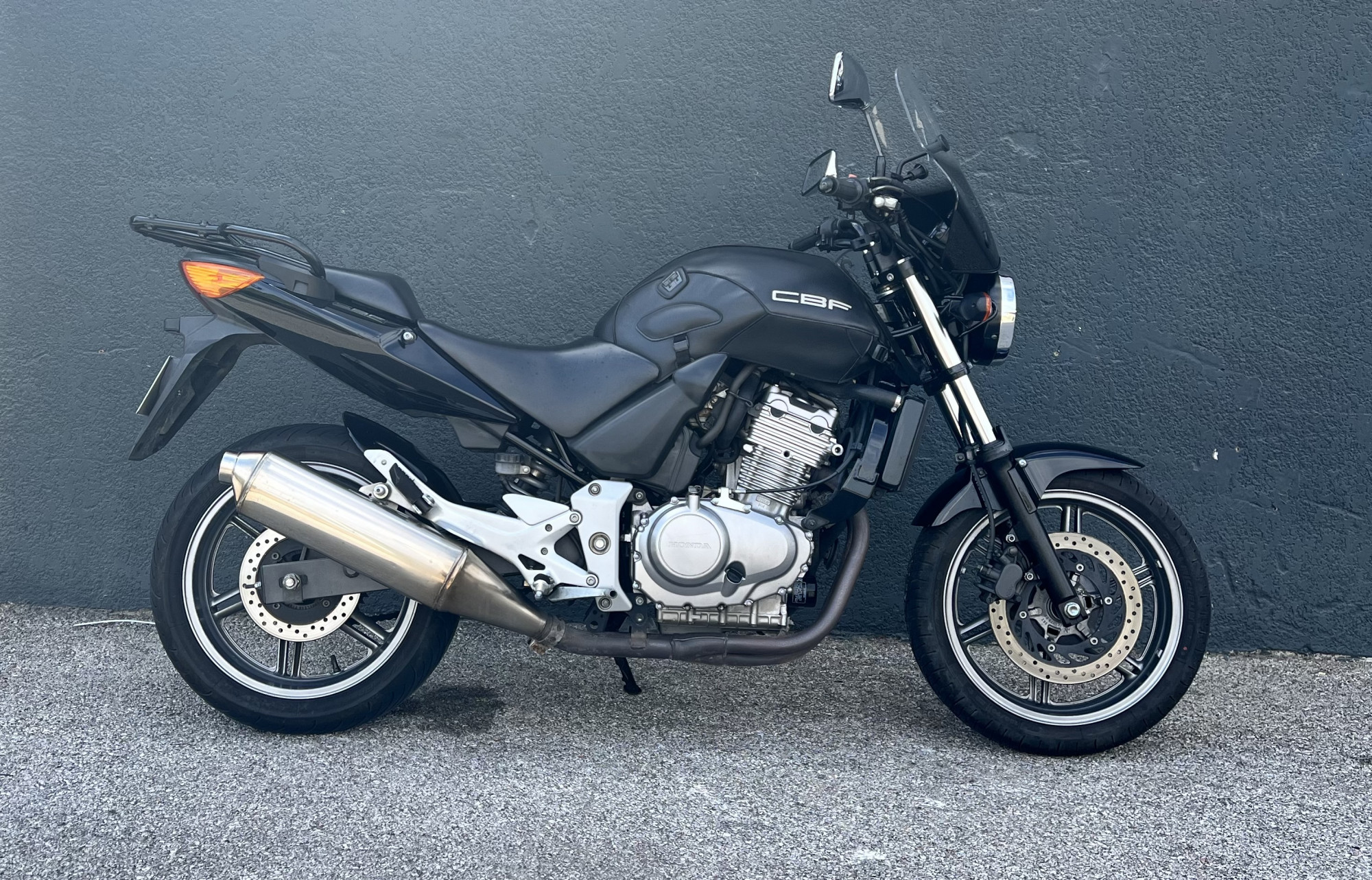 HONDA CB 500 F