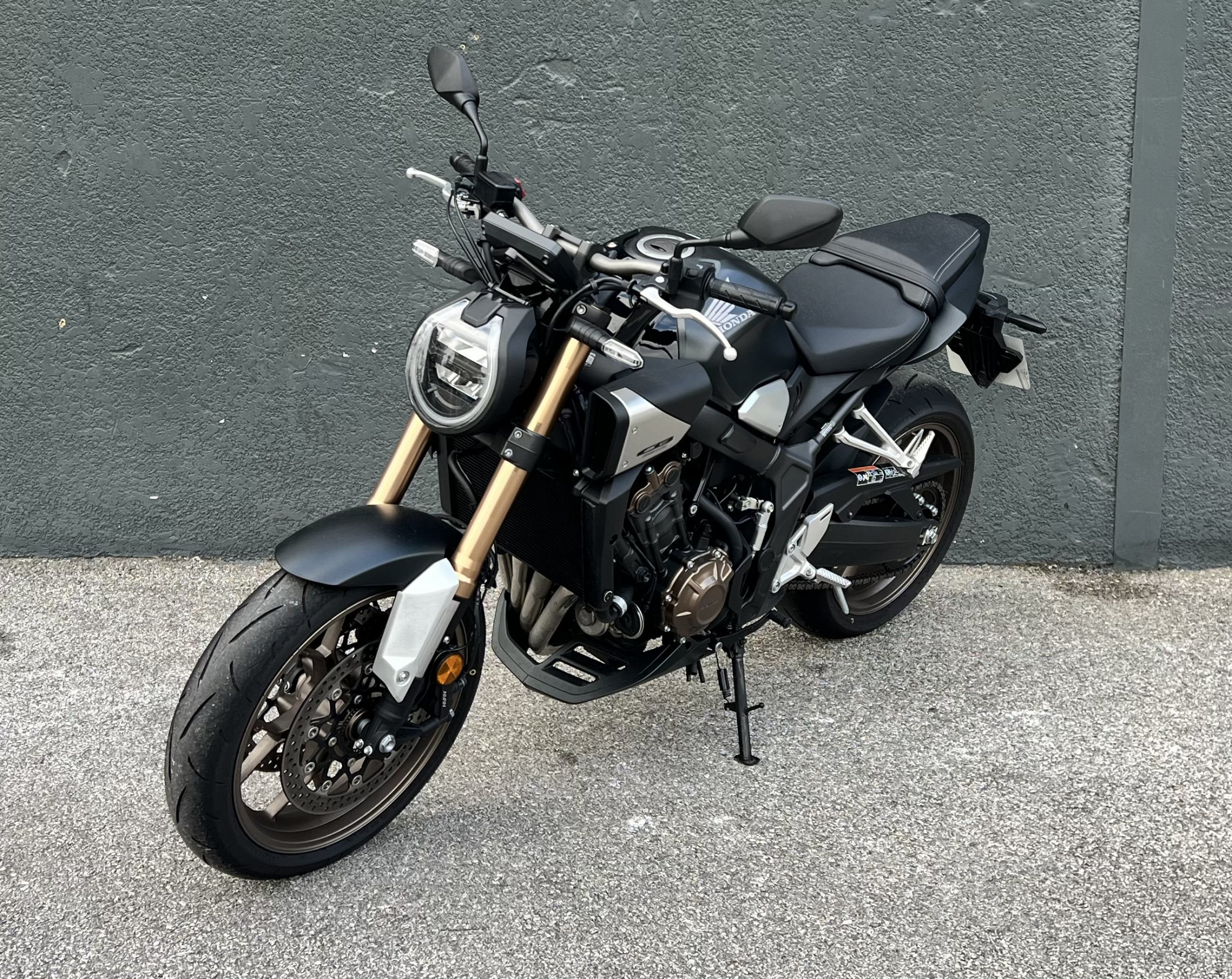 HONDA CB 650 R E-CLUTCH