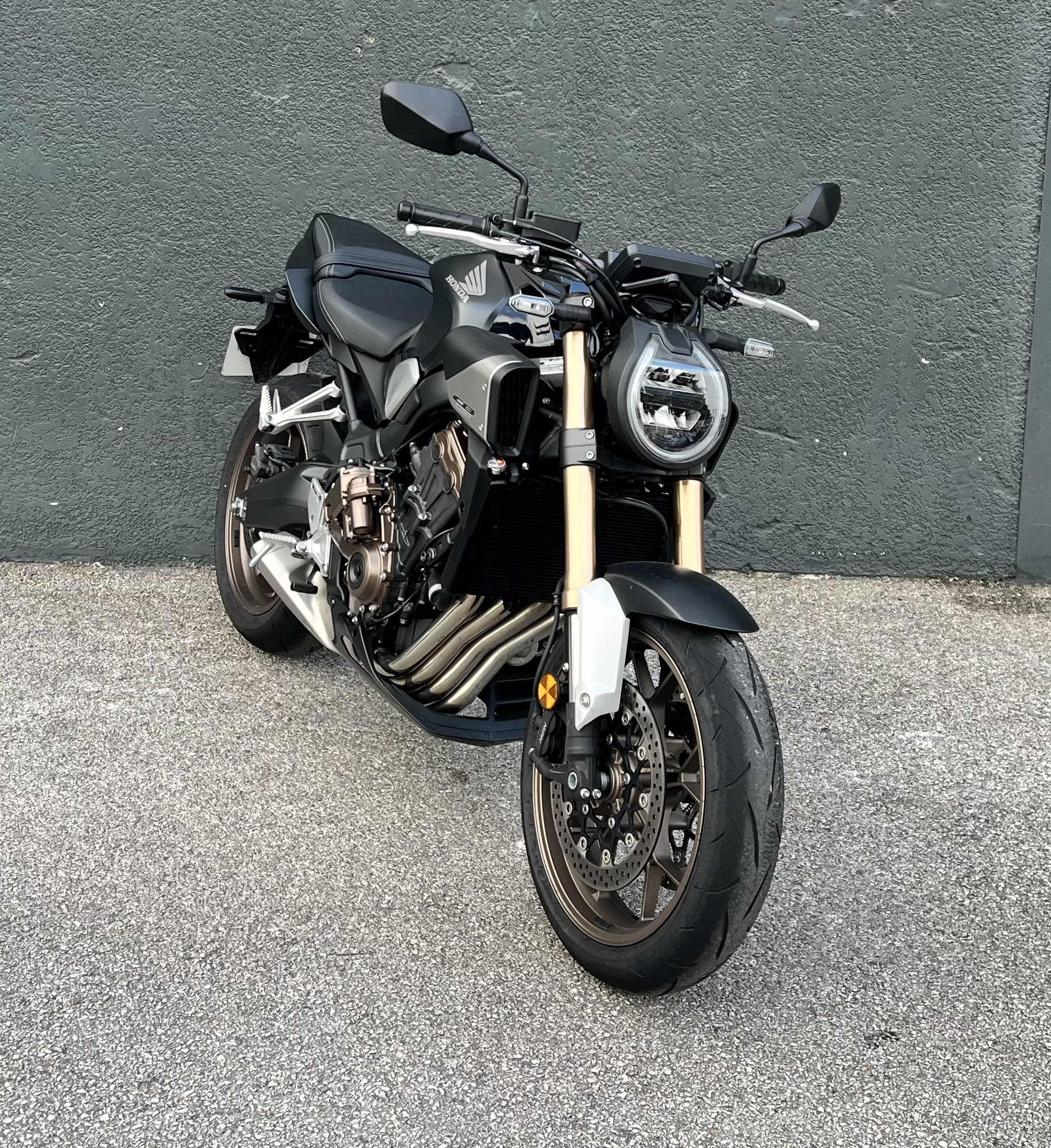 HONDA CB 650 R E-CLUTCH