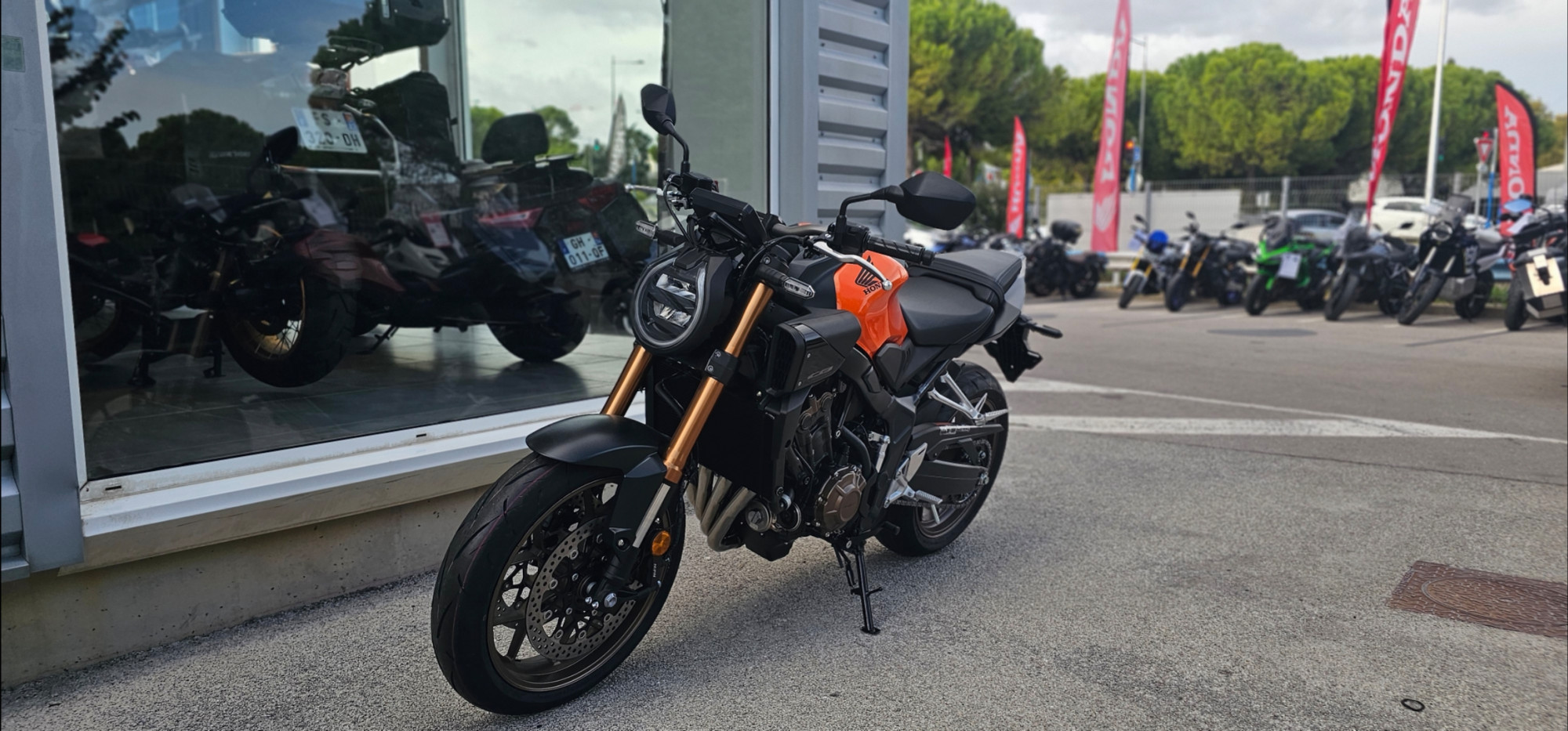 HONDA CB 650 R E-CLUTCH