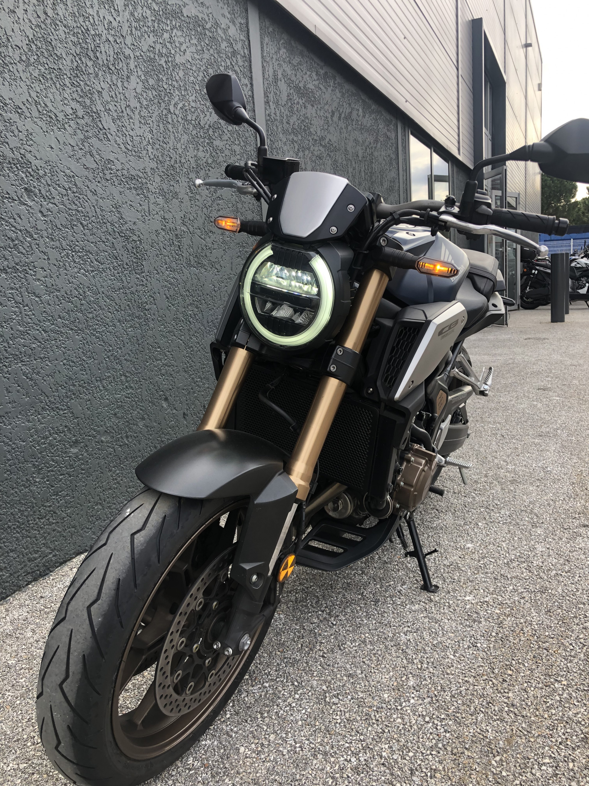 HONDA CB 650 R