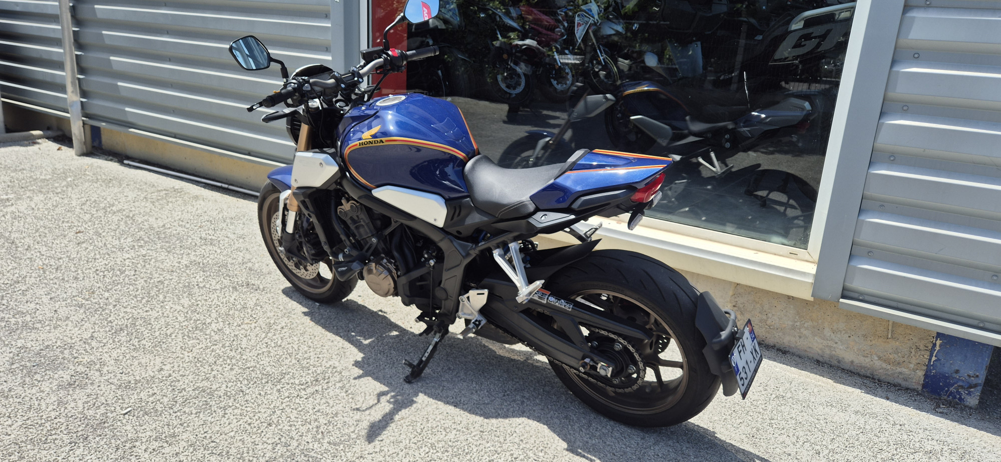 HONDA CB 650 R