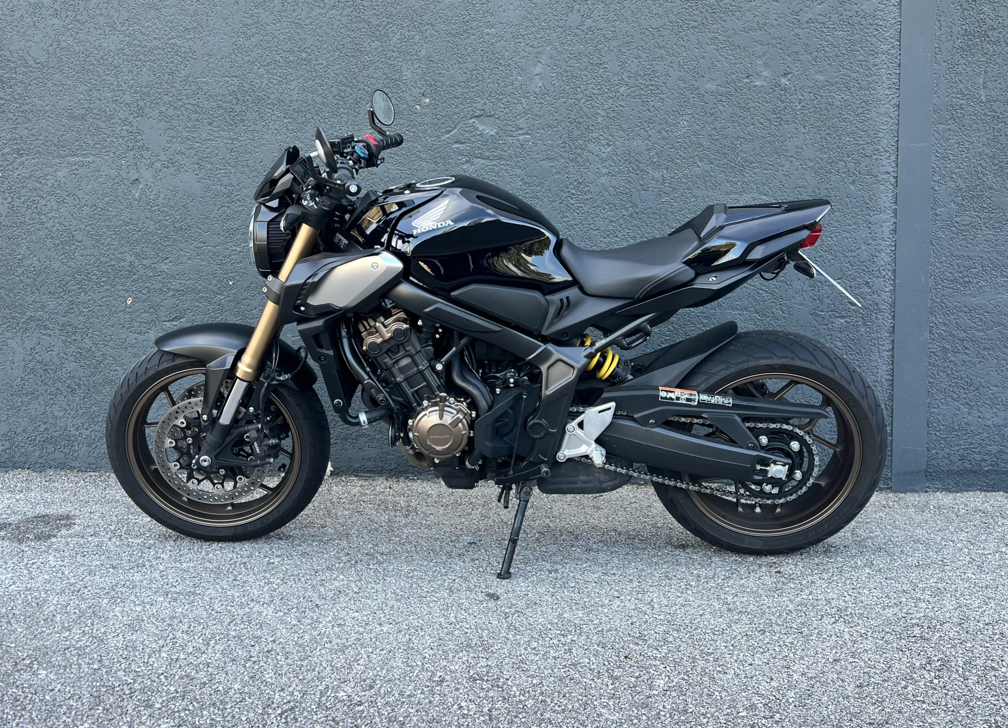 HONDA CB 650 R