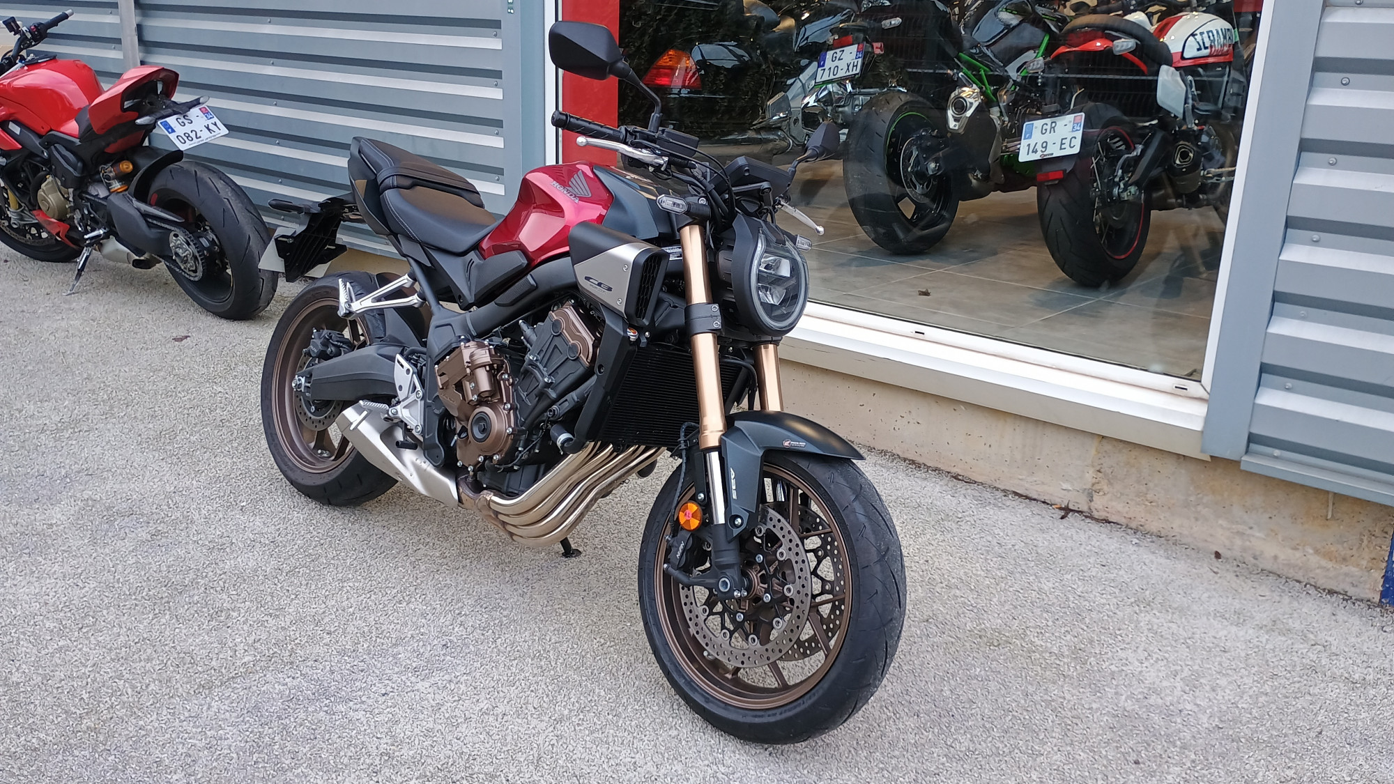 HONDA CB 650 R
