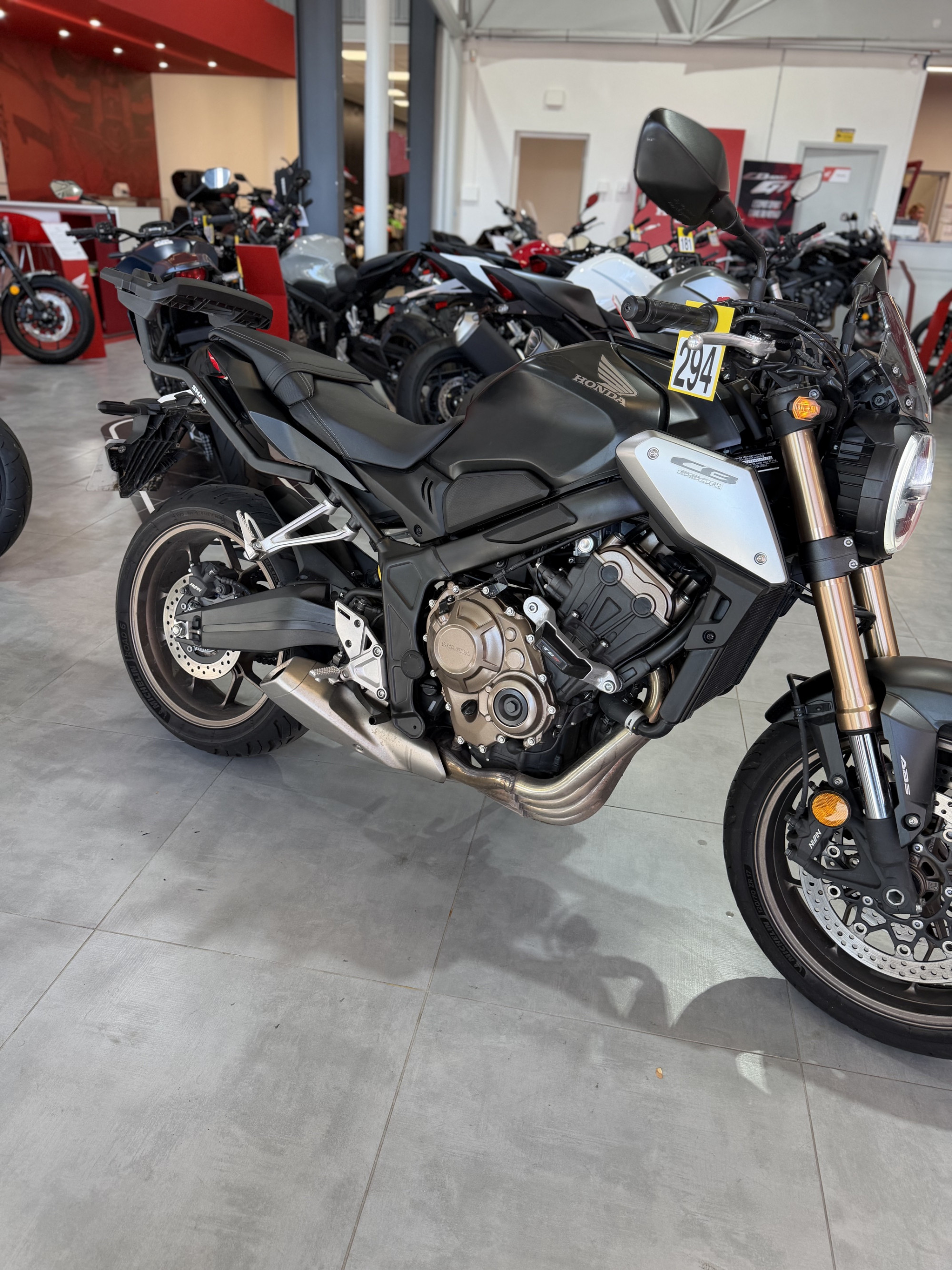HONDA CB 650 R