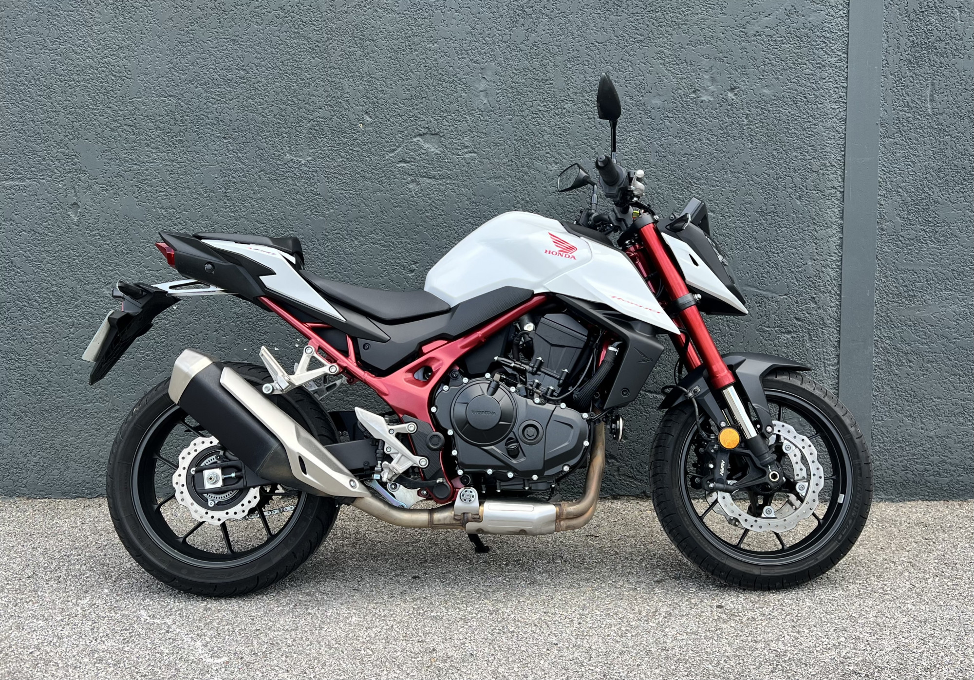 HONDA CB 750 HORNET
