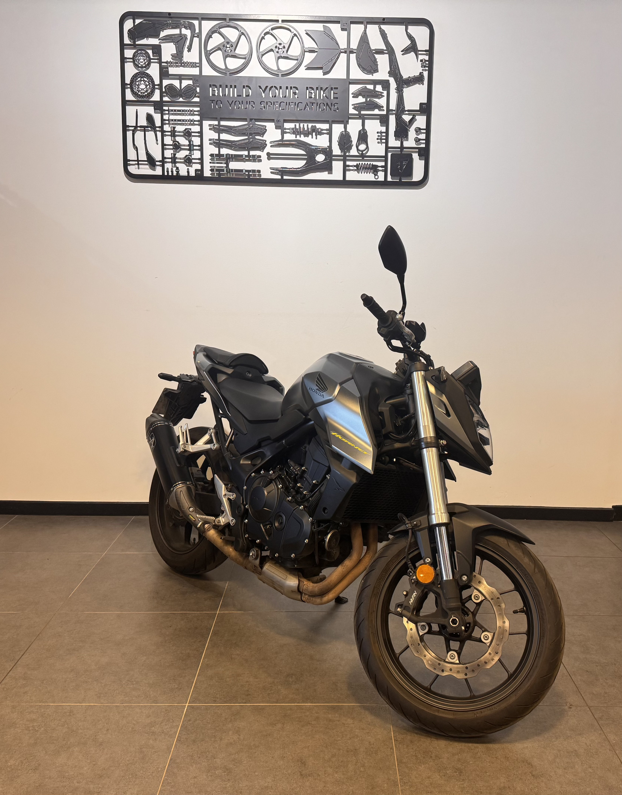 HONDA CB 750 HORNET