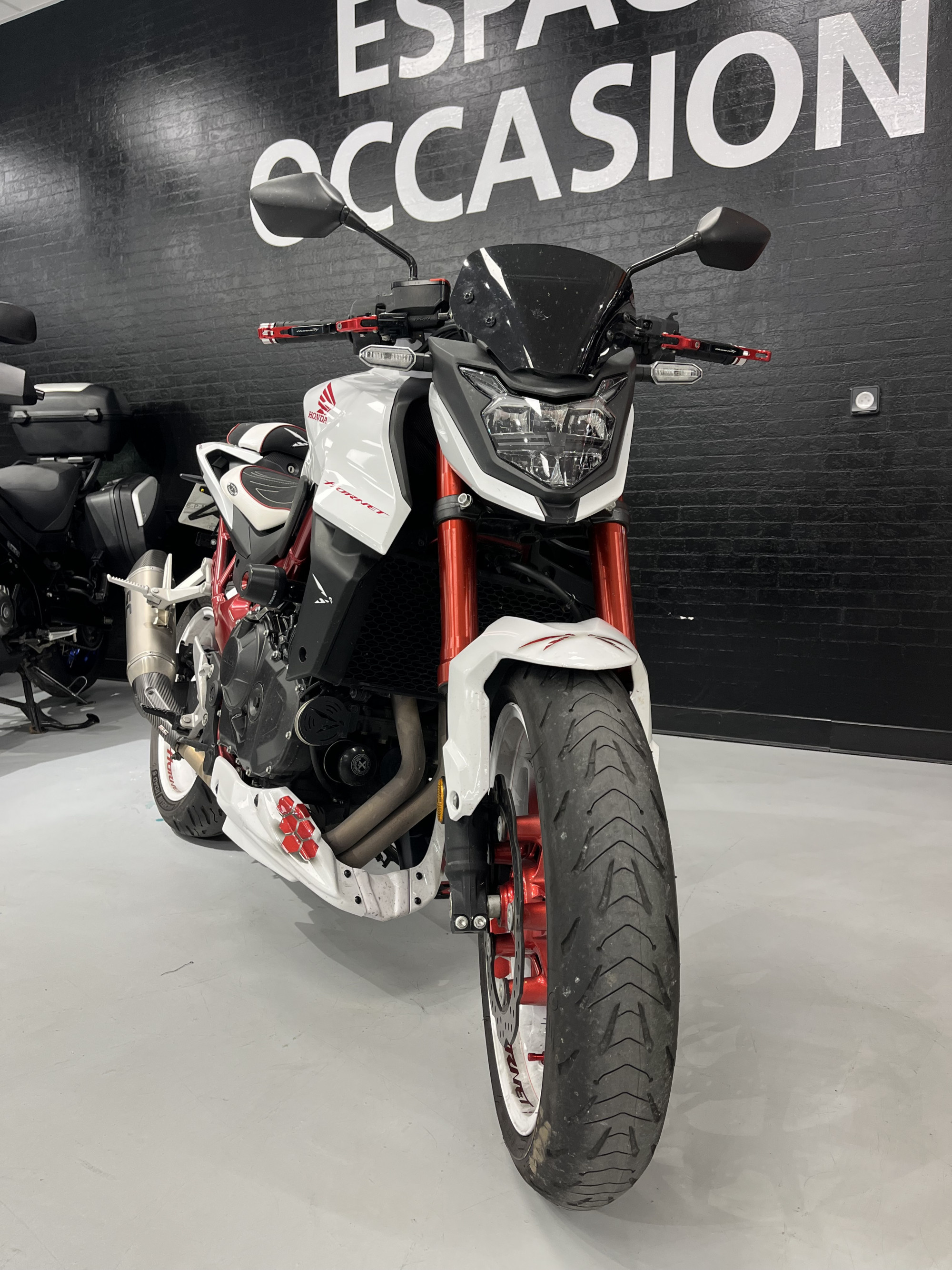 HONDA CB 750 HORNET
