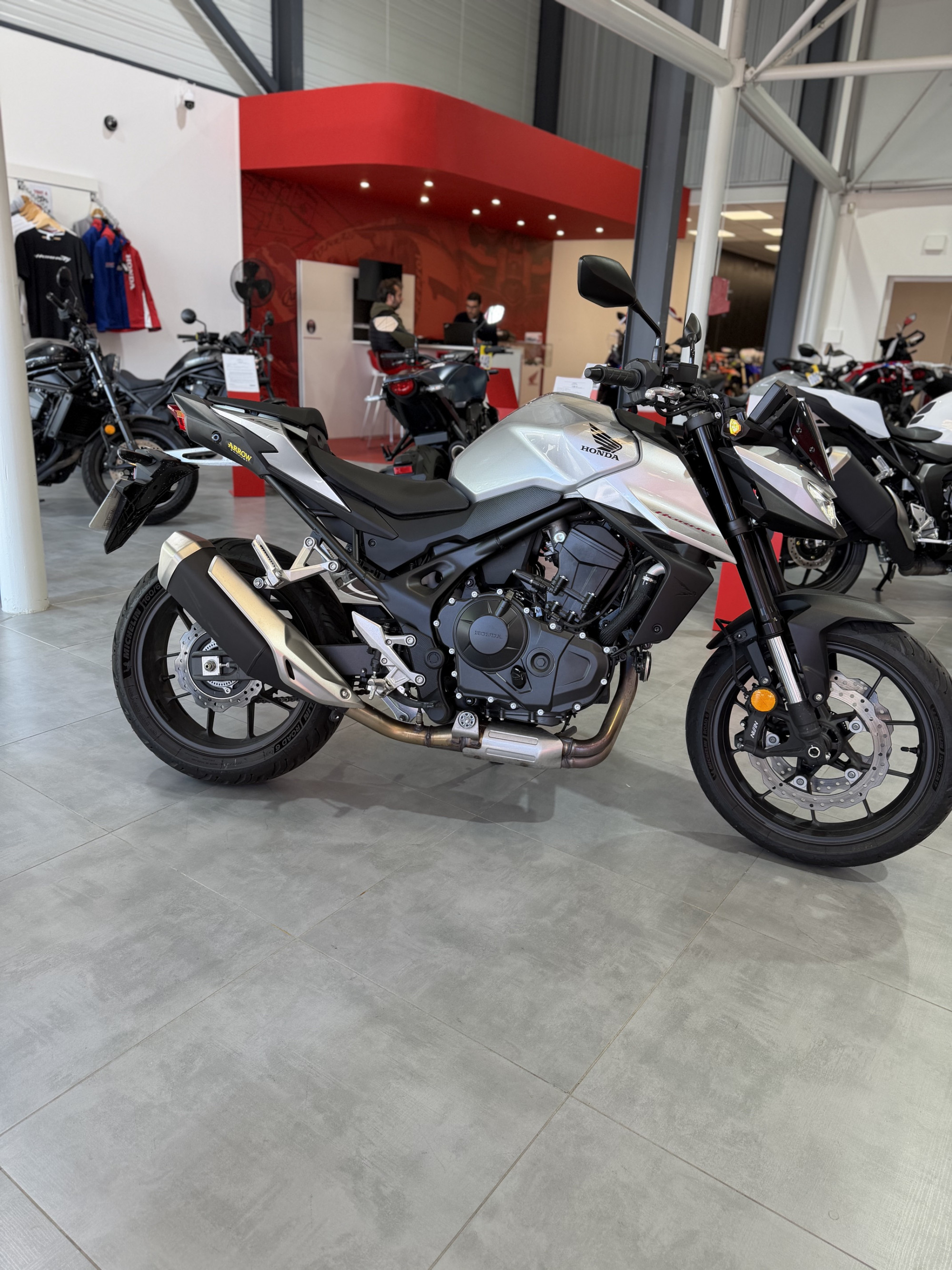 HONDA CB 750 HORNET