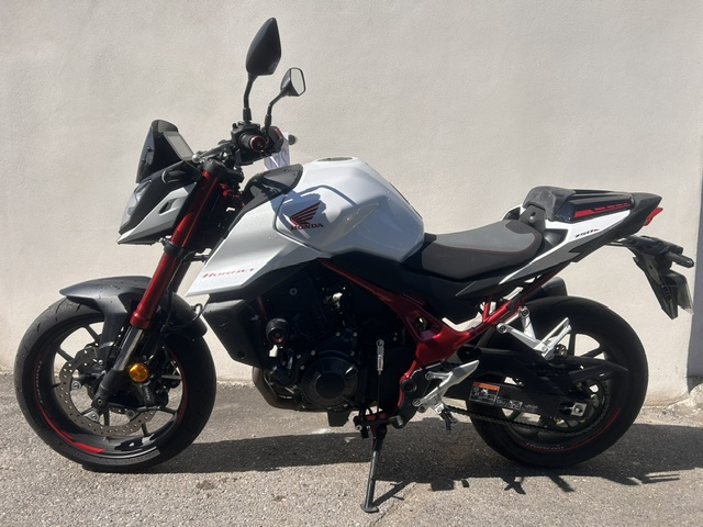 HONDA CB 750 HORNET