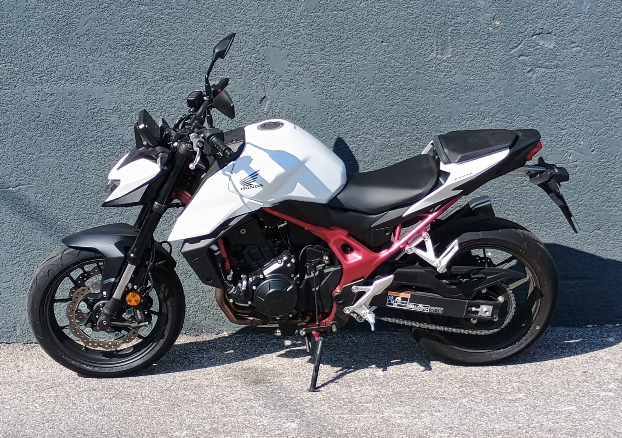 HONDA CB 750 HORNET