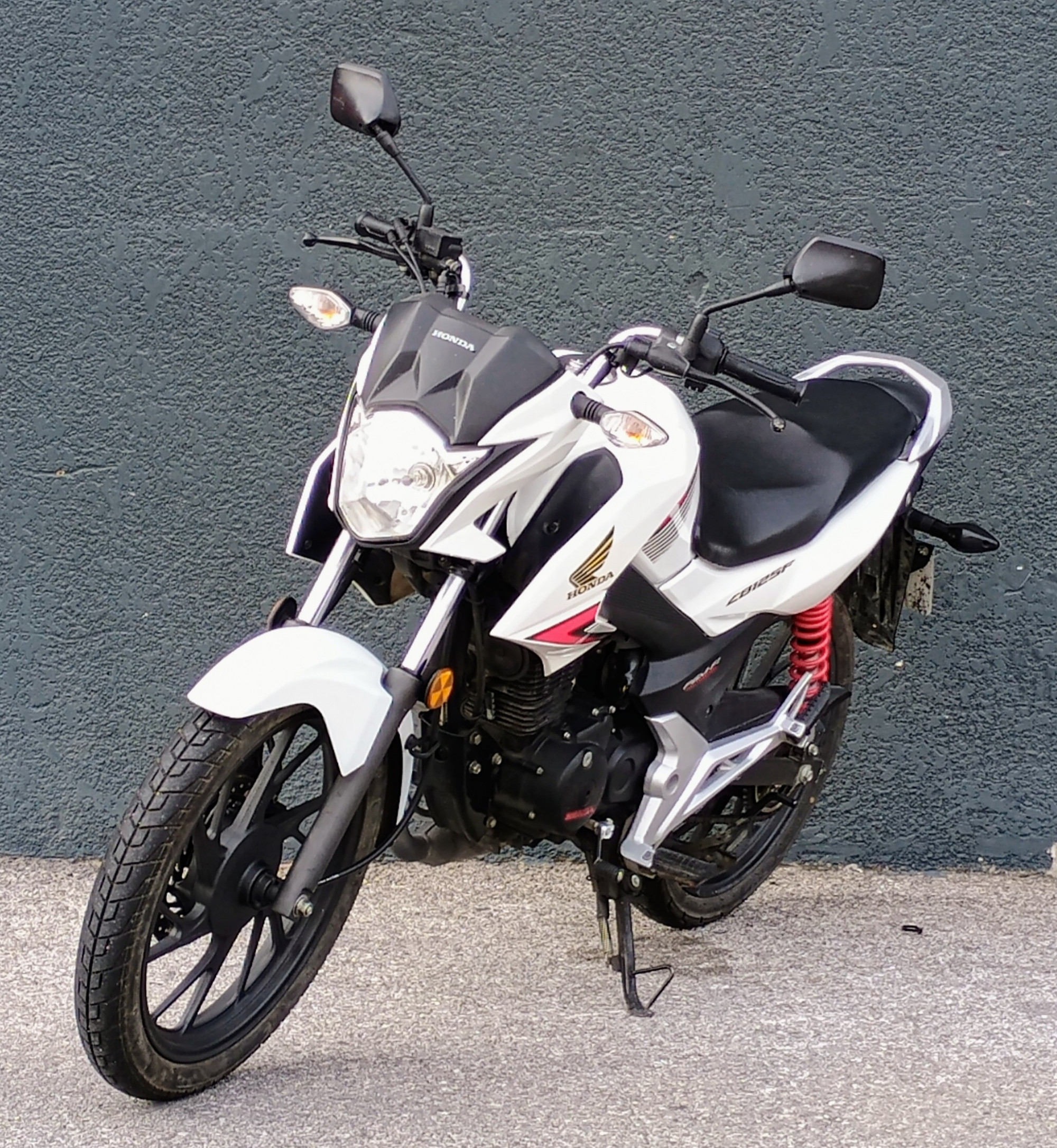 HONDA CBF 125