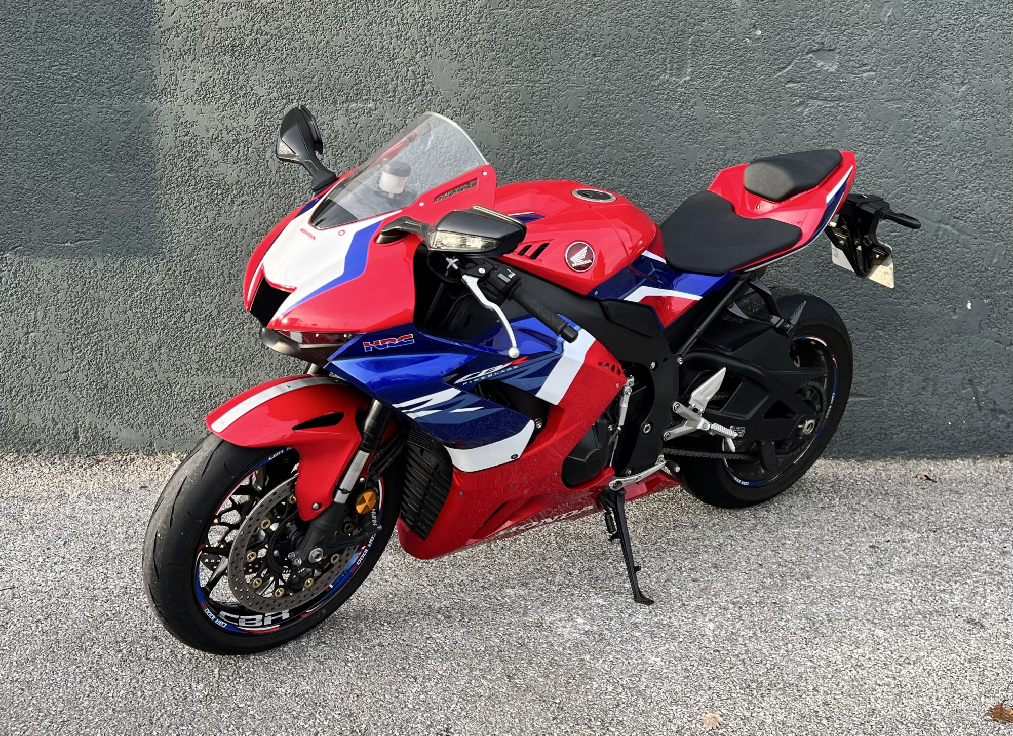 HONDA CBR 1000 RR FIREBLADE