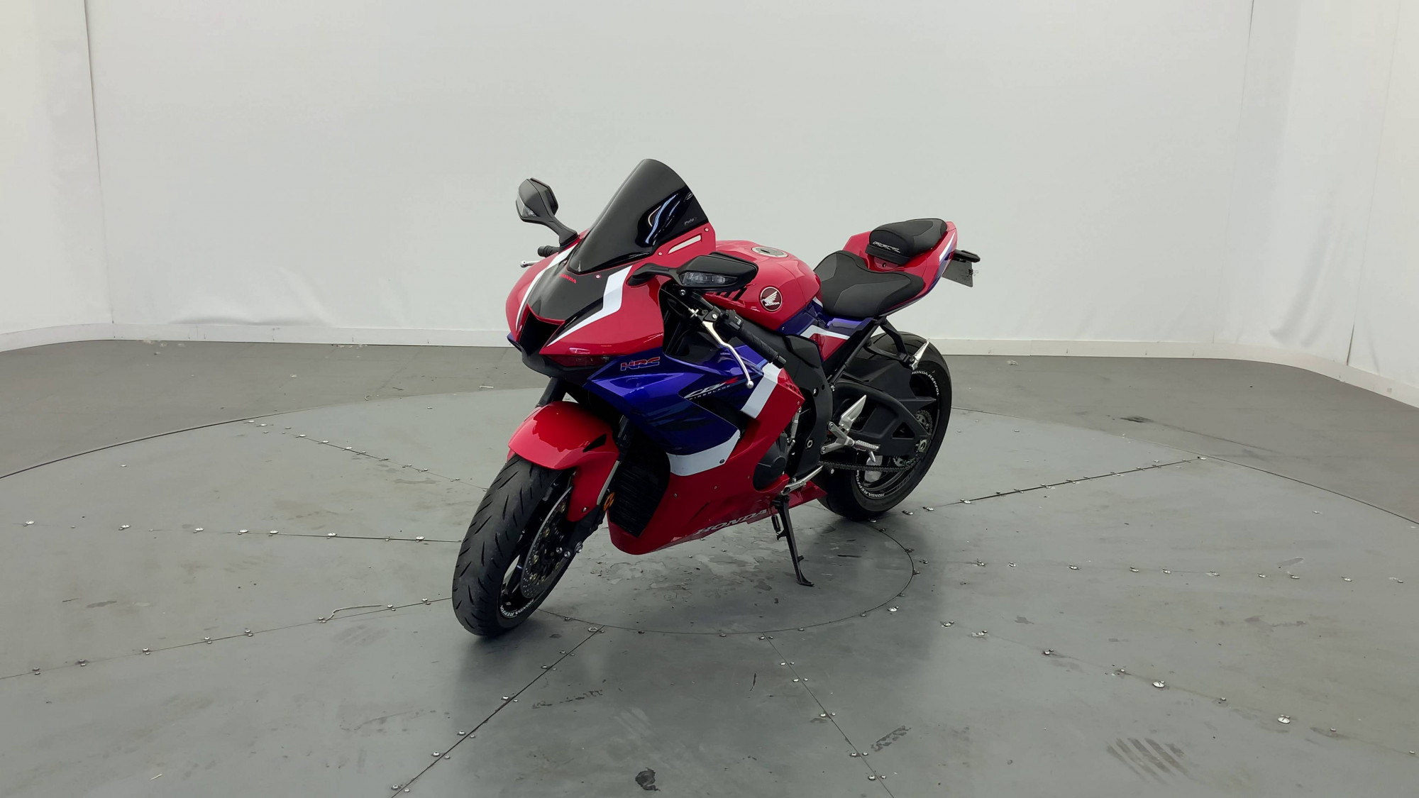 HONDA CBR 1000 RR-R