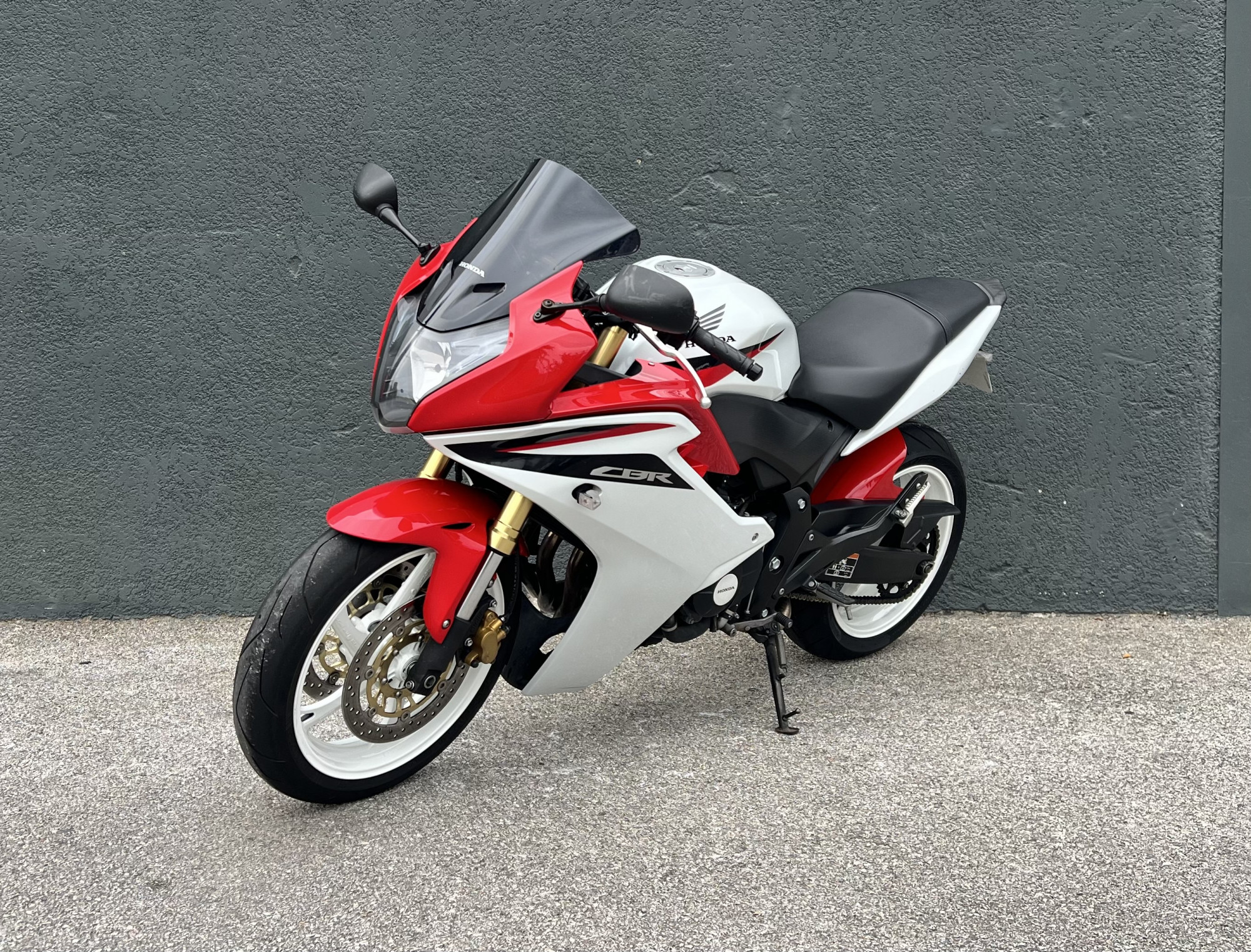 HONDA CBR 600 F