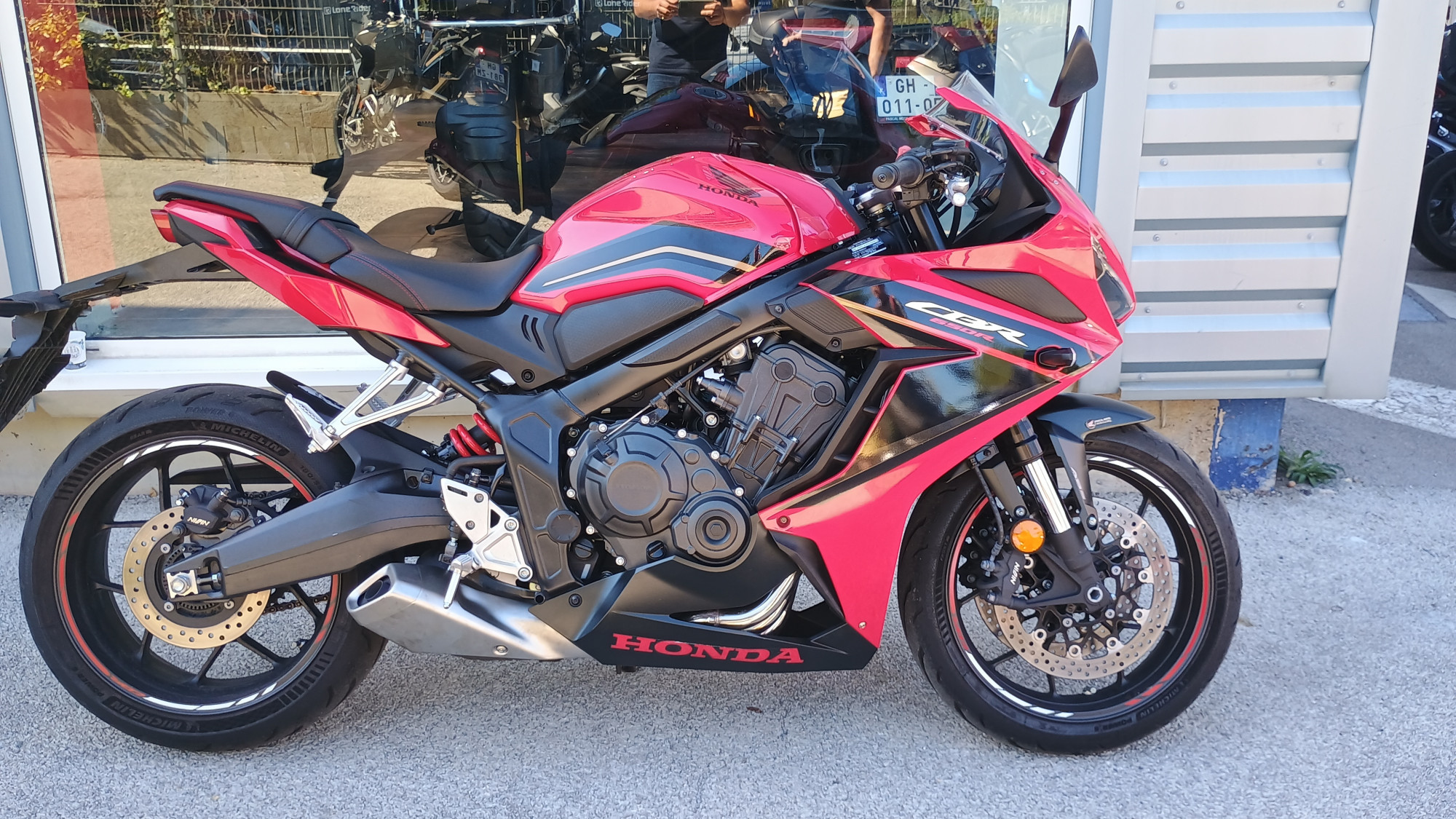 HONDA CBR 650  R