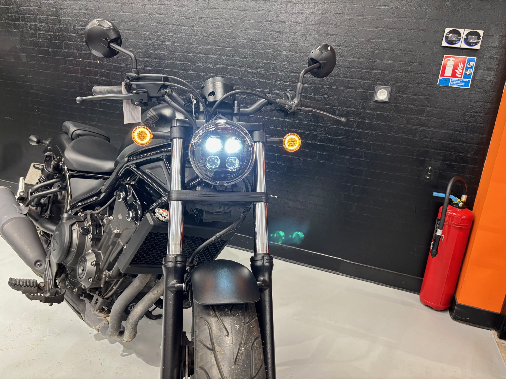HONDA CMX 500 REBEL