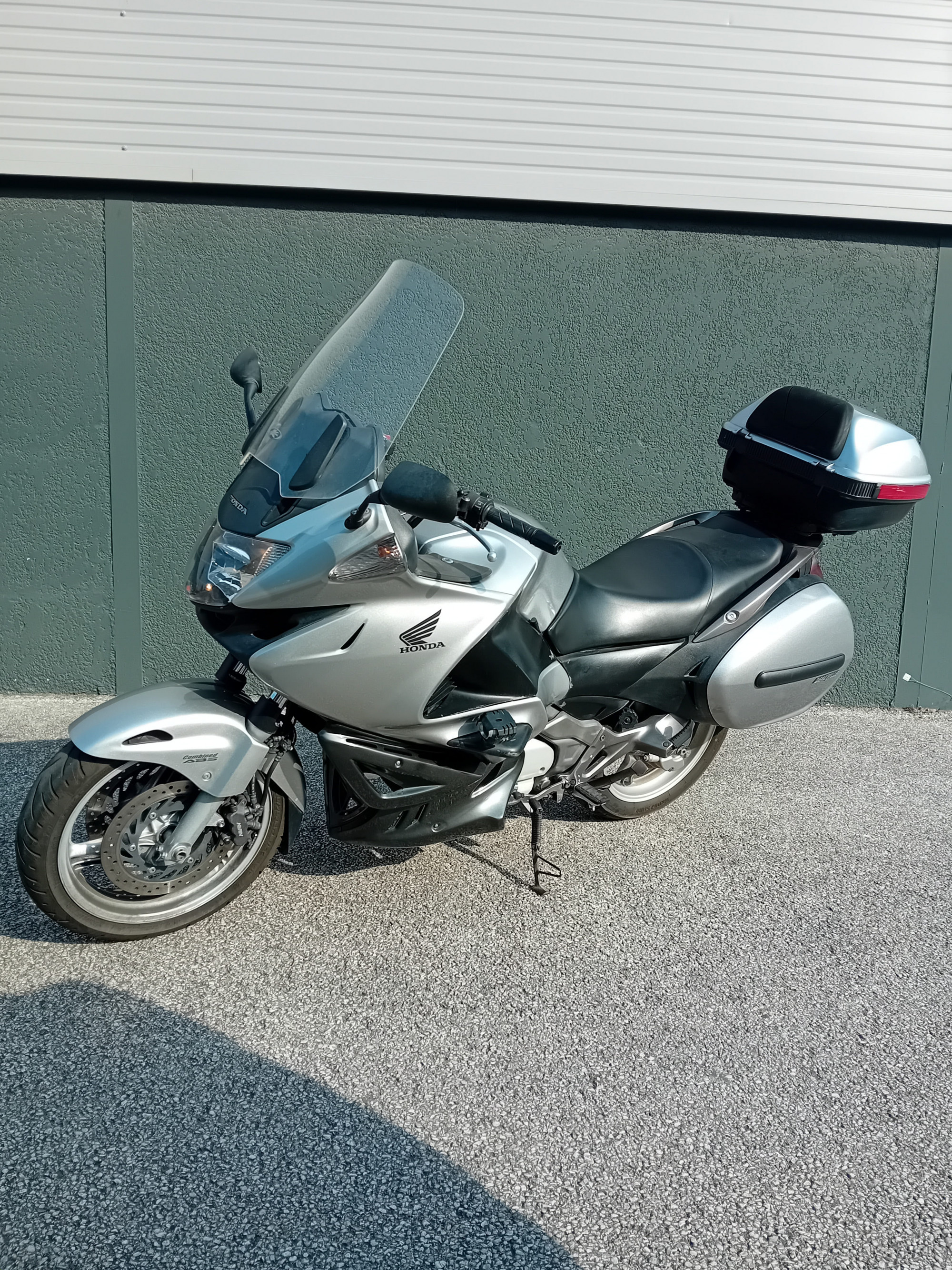 HONDA NT DEAUVILLE 700