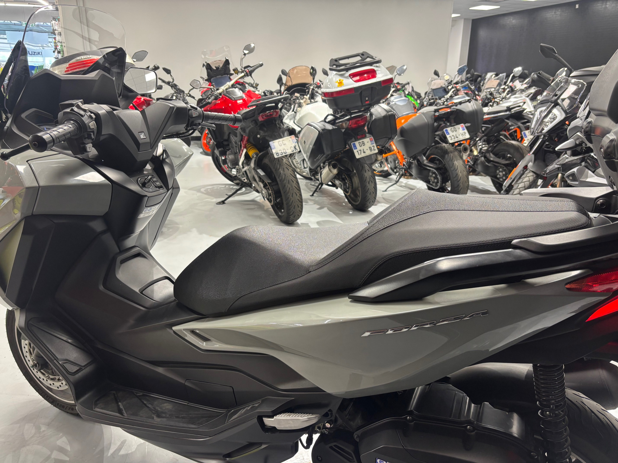HONDA NSS FORZA  125AD