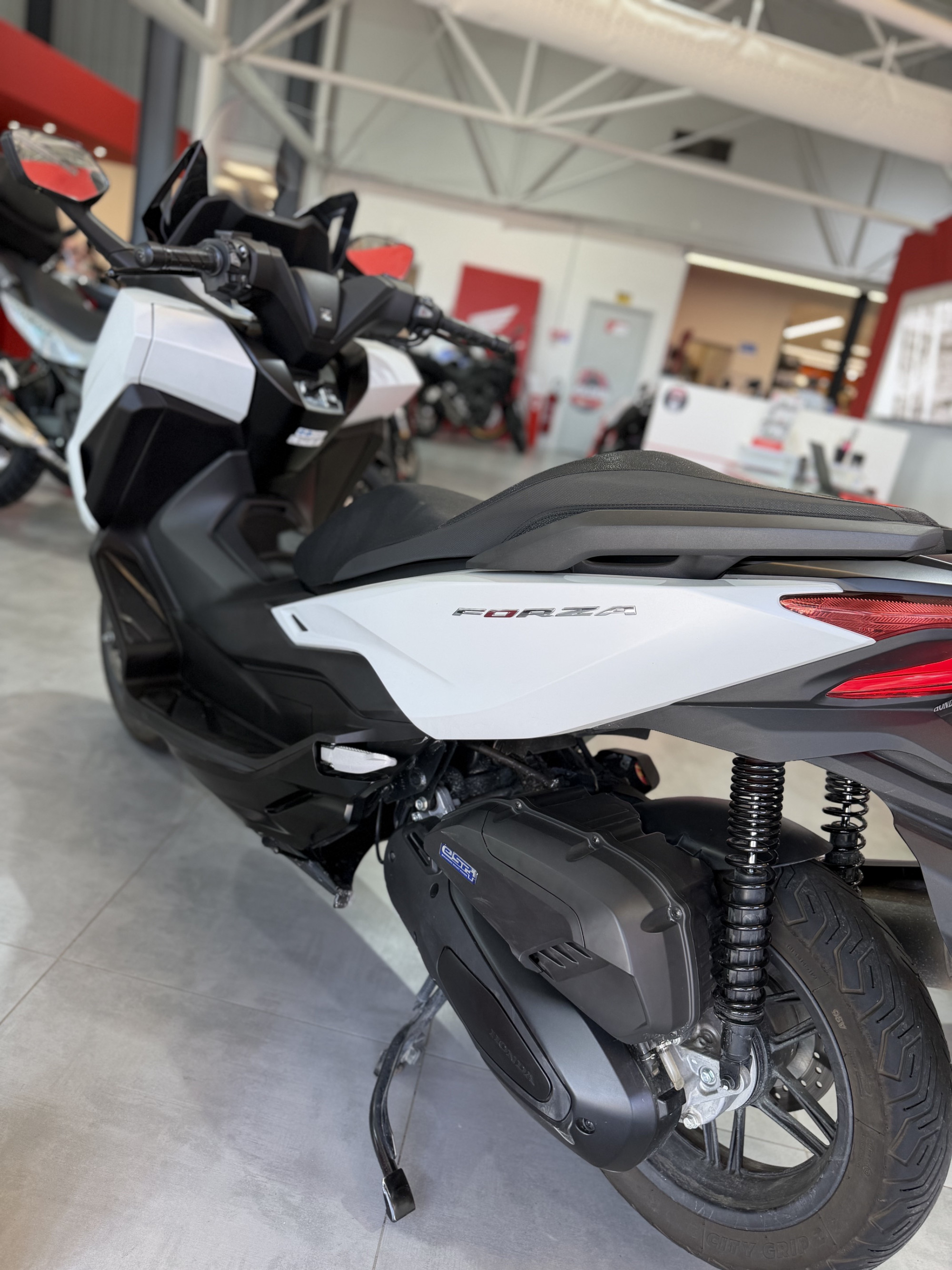 HONDA NSS FORZA 125