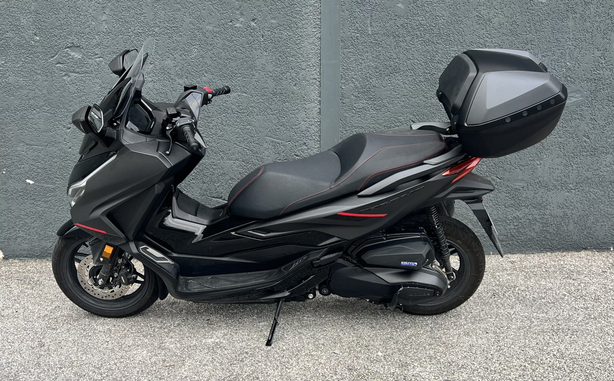 HONDA FORZA 350 SMART TOPBOX SPECIAL EDITION