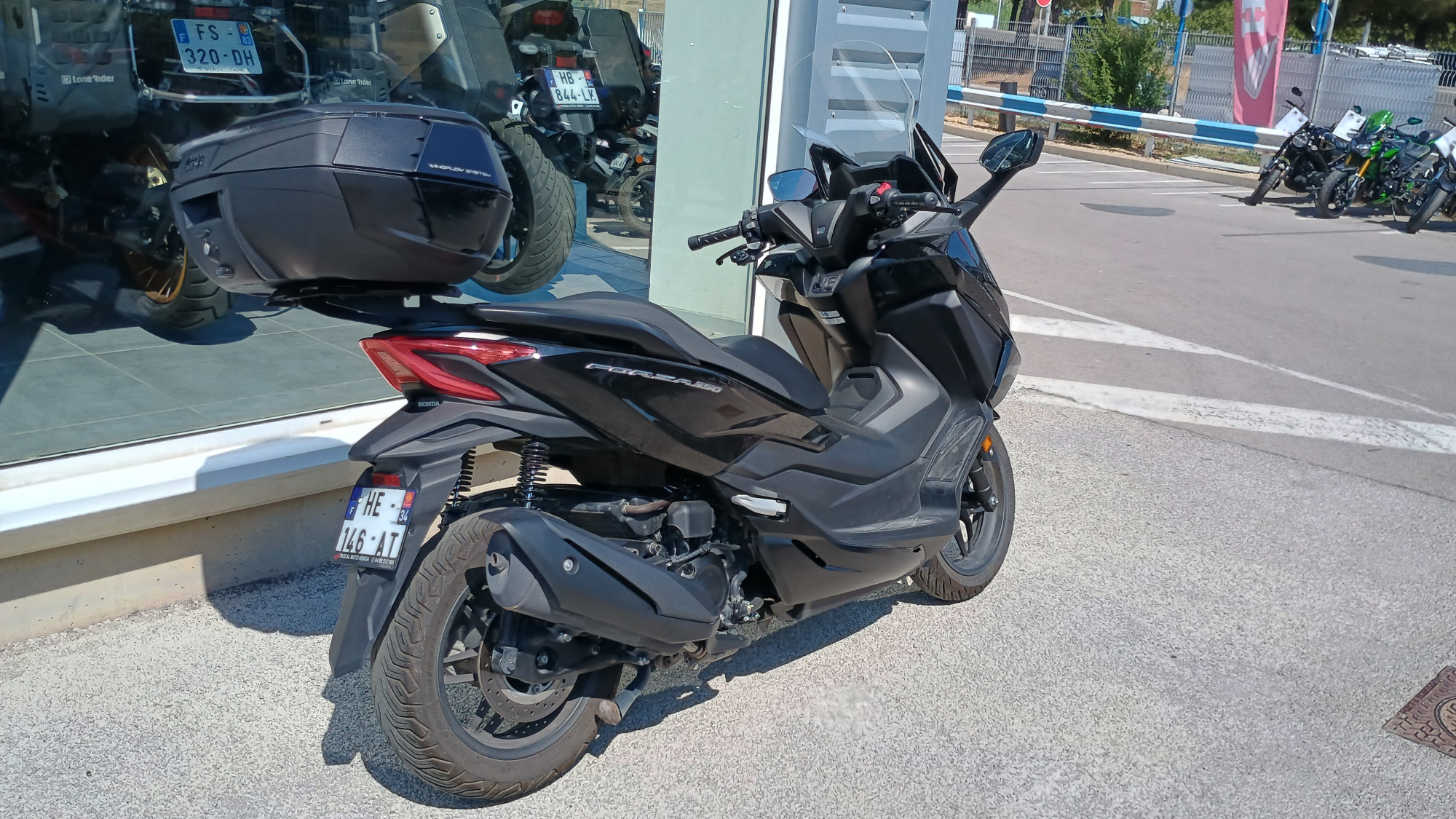 HONDA NSS FORZA 350