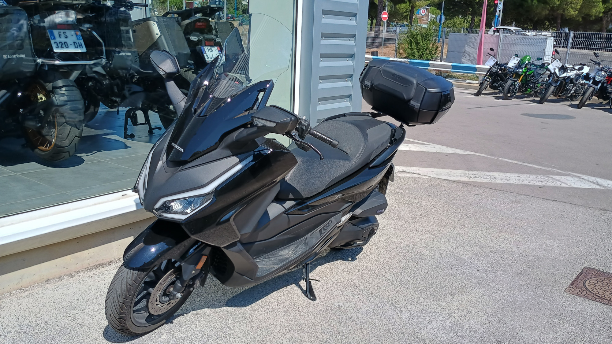 HONDA NSS FORZA 350