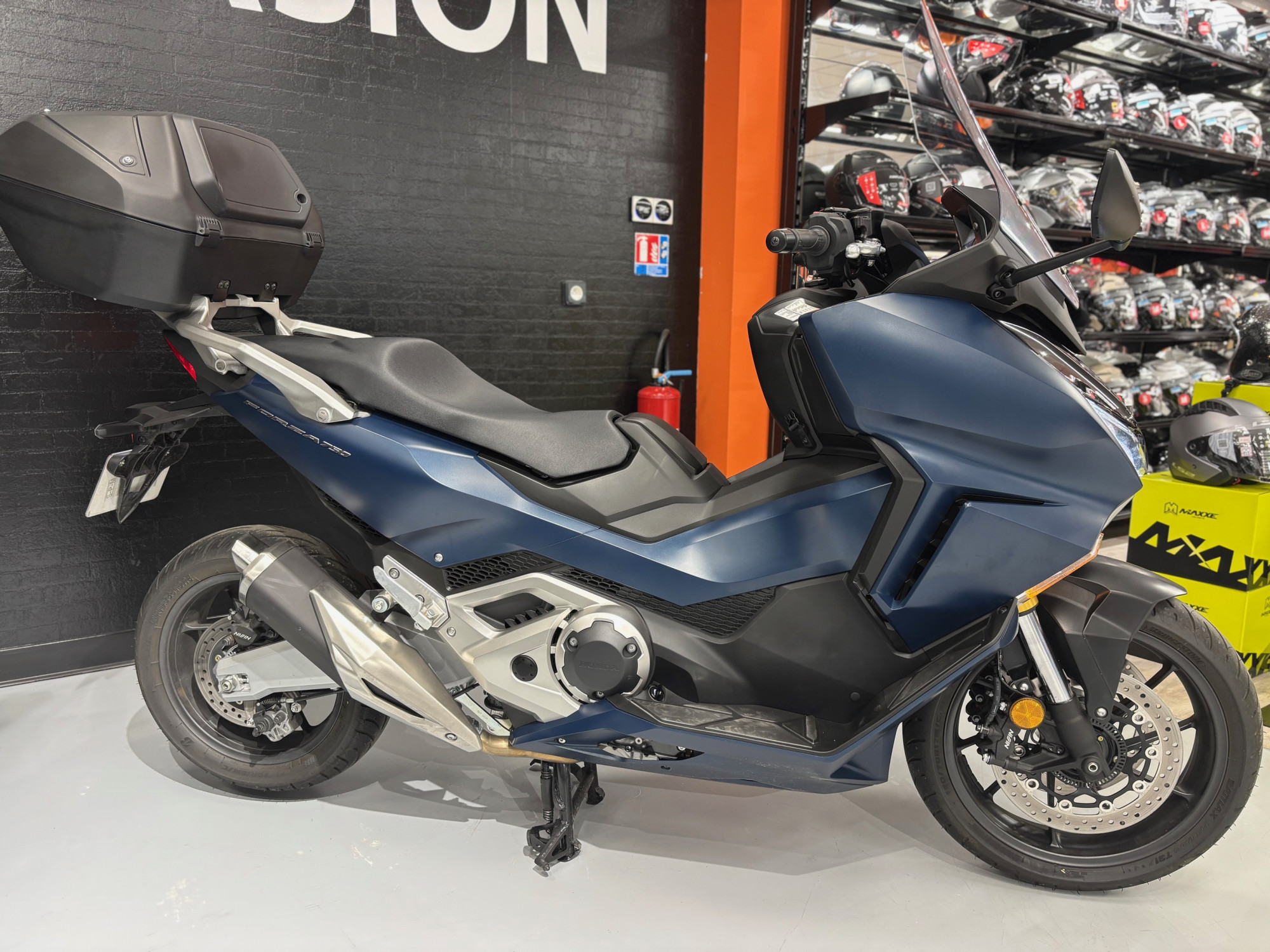 HONDA NSS FORZA 750
